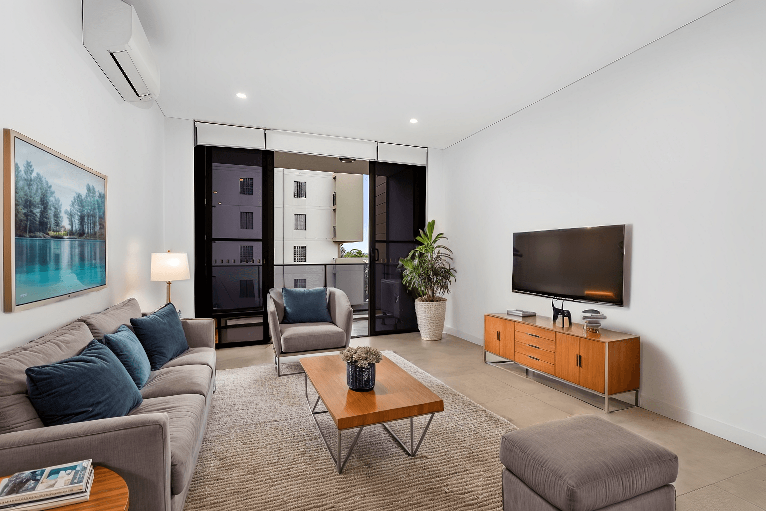 64/9-13 Goulburn Street, Warwick Farm, Warwick Farm - Thumbnail 2