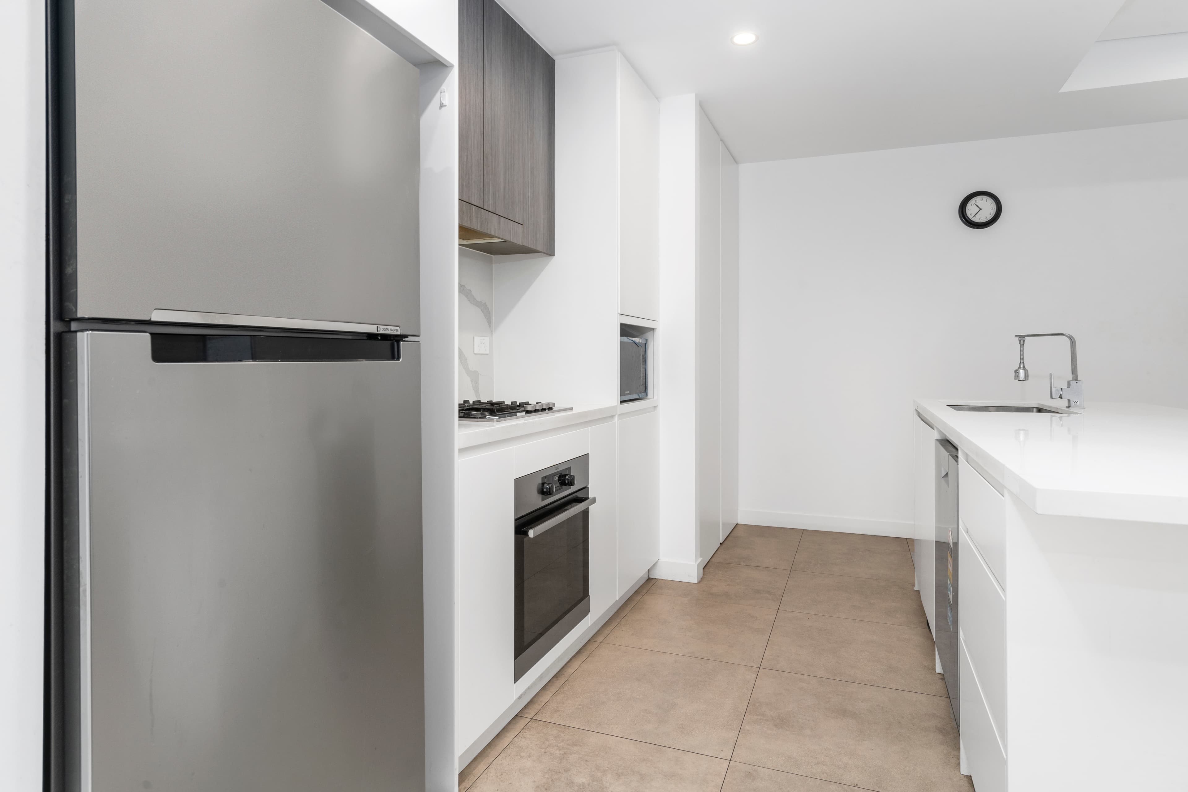 64/9-13 Goulburn Street, Warwick Farm, Warwick Farm - Thumbnail 5