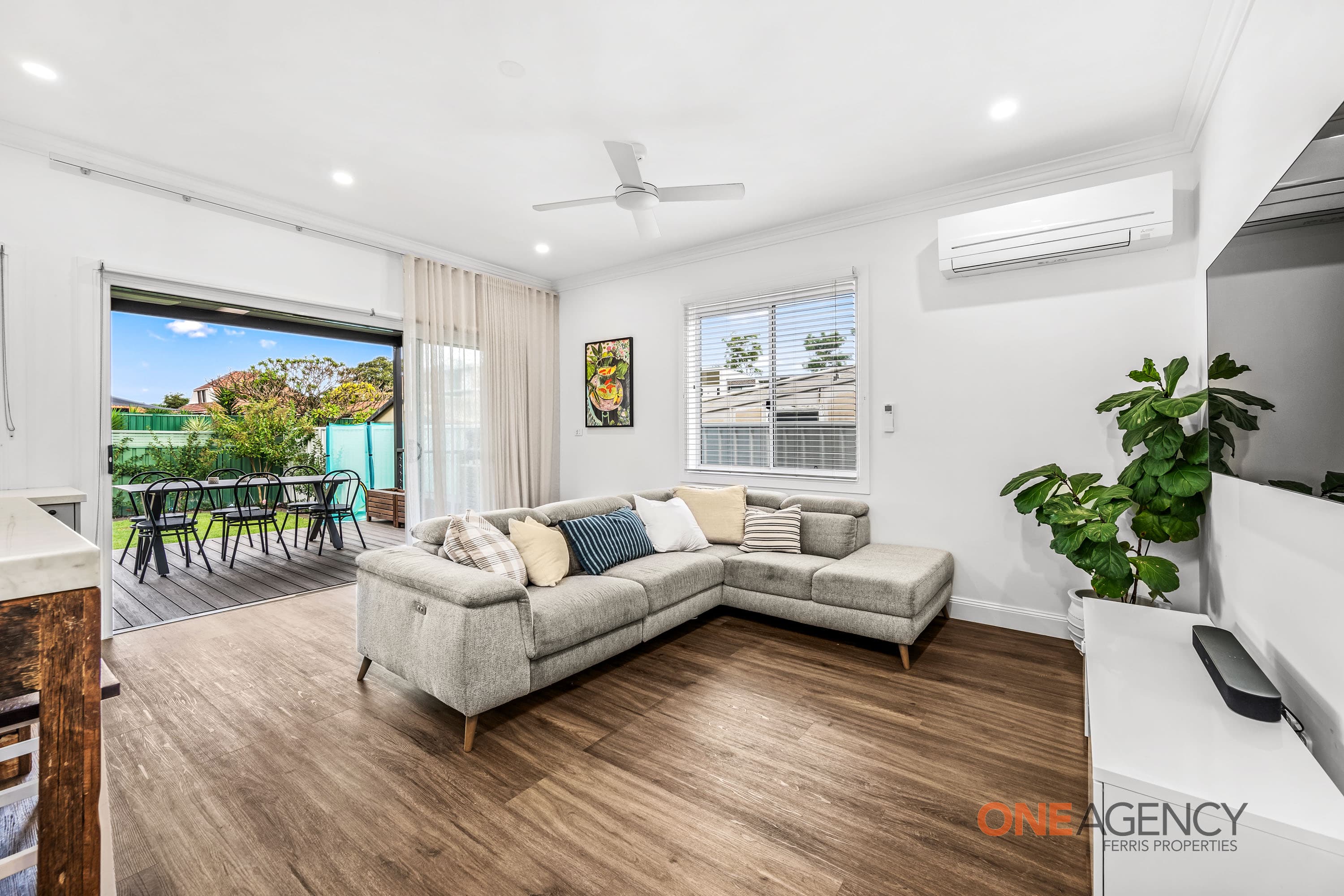 18 Baker Street, Mayfield, Mayfield - Thumbnail 2
