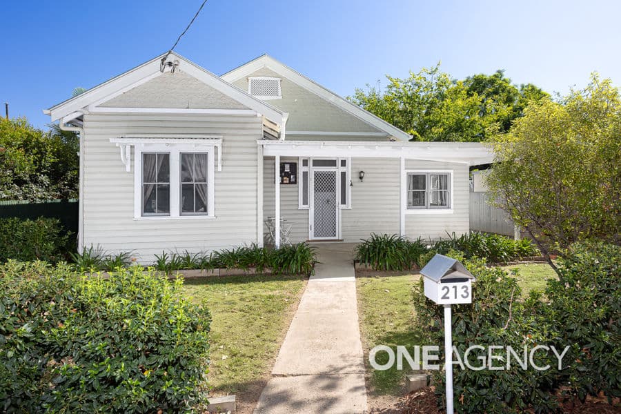 213 GURWOOD Street, Wagga Wagga, Wagga Wagga - Image 1