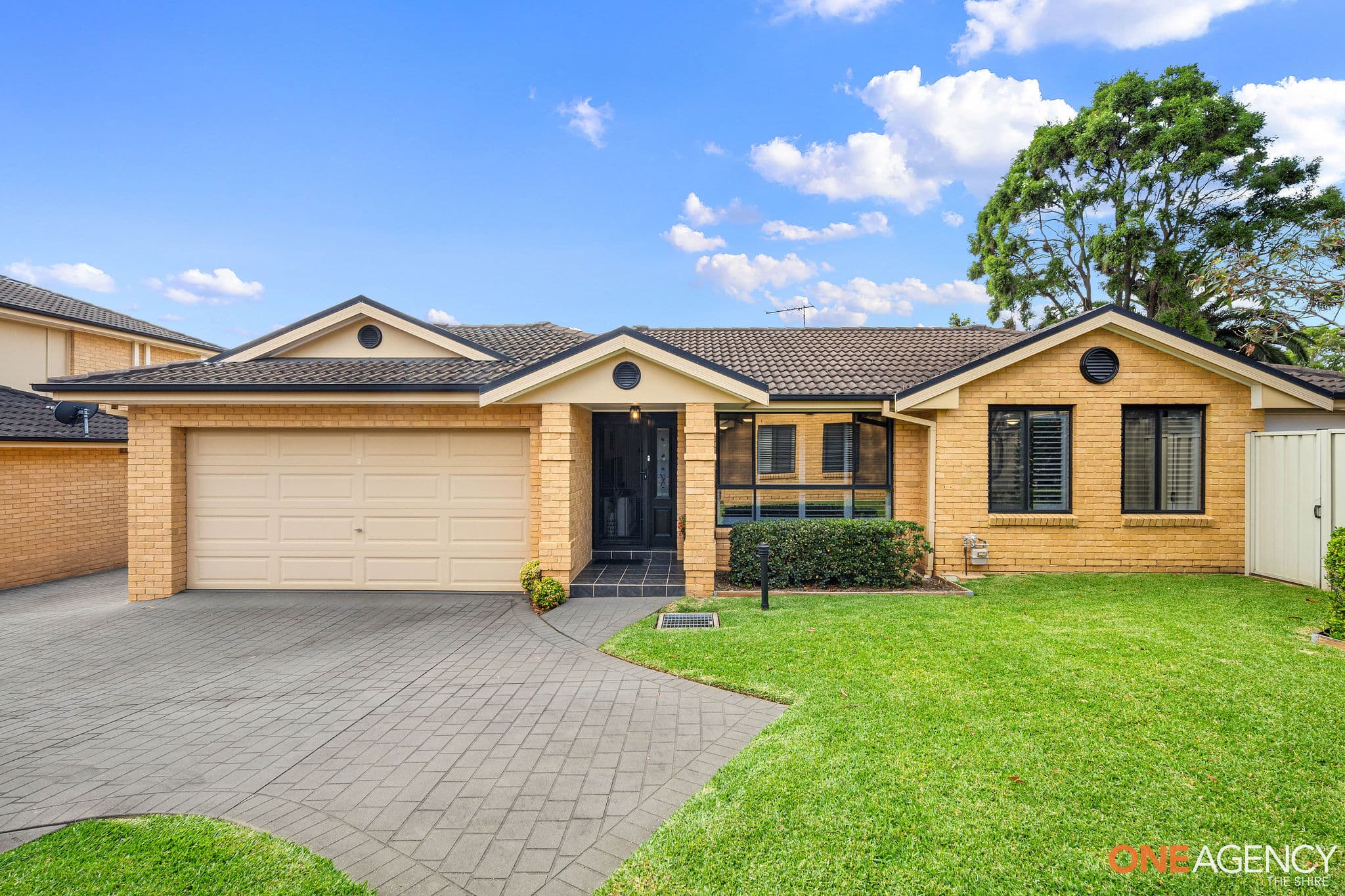 6/10-12 First Avenue, Loftus, Loftus - Image 1