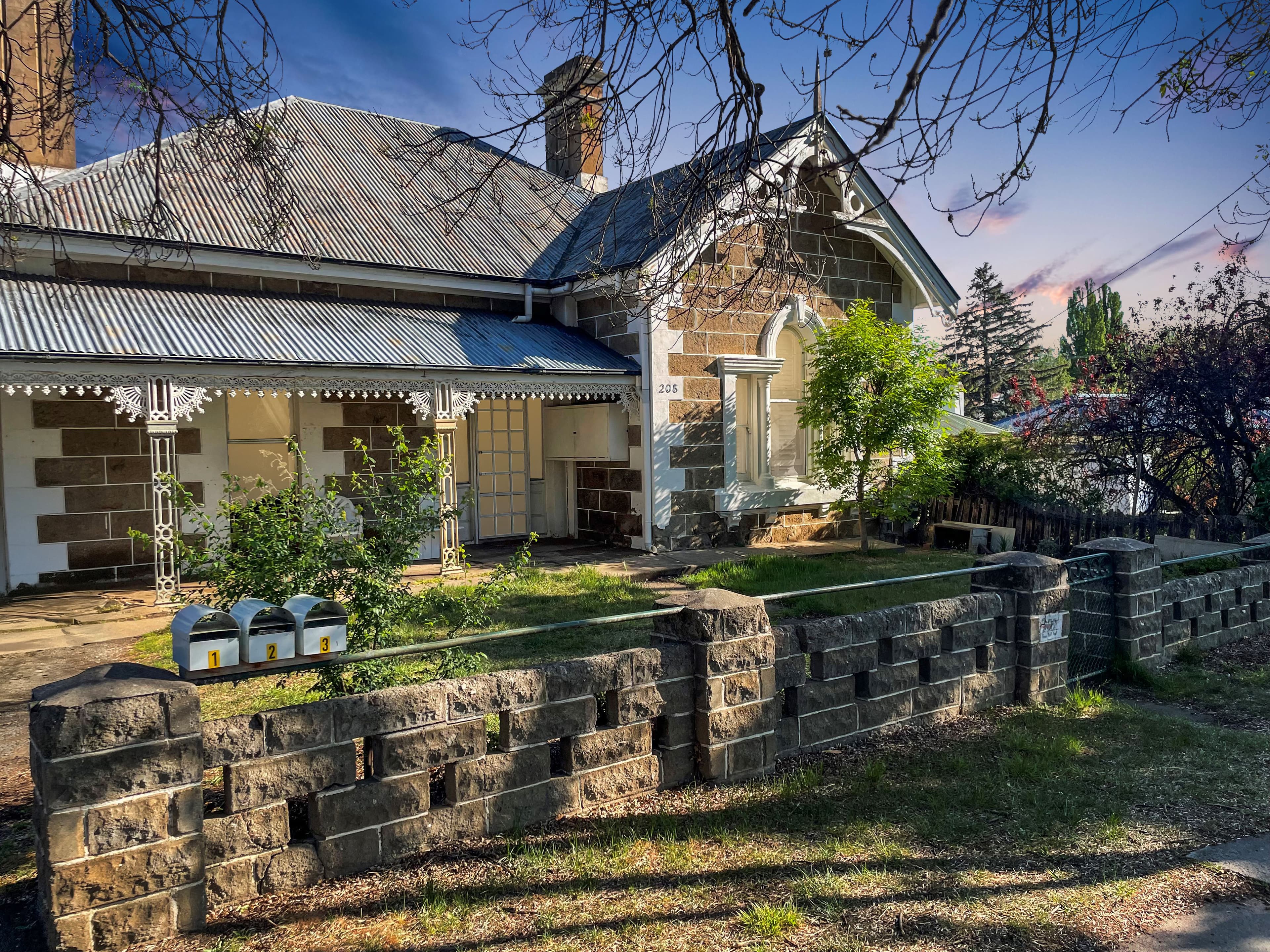 208 Sharp Street, Cooma, Cooma - Image 1