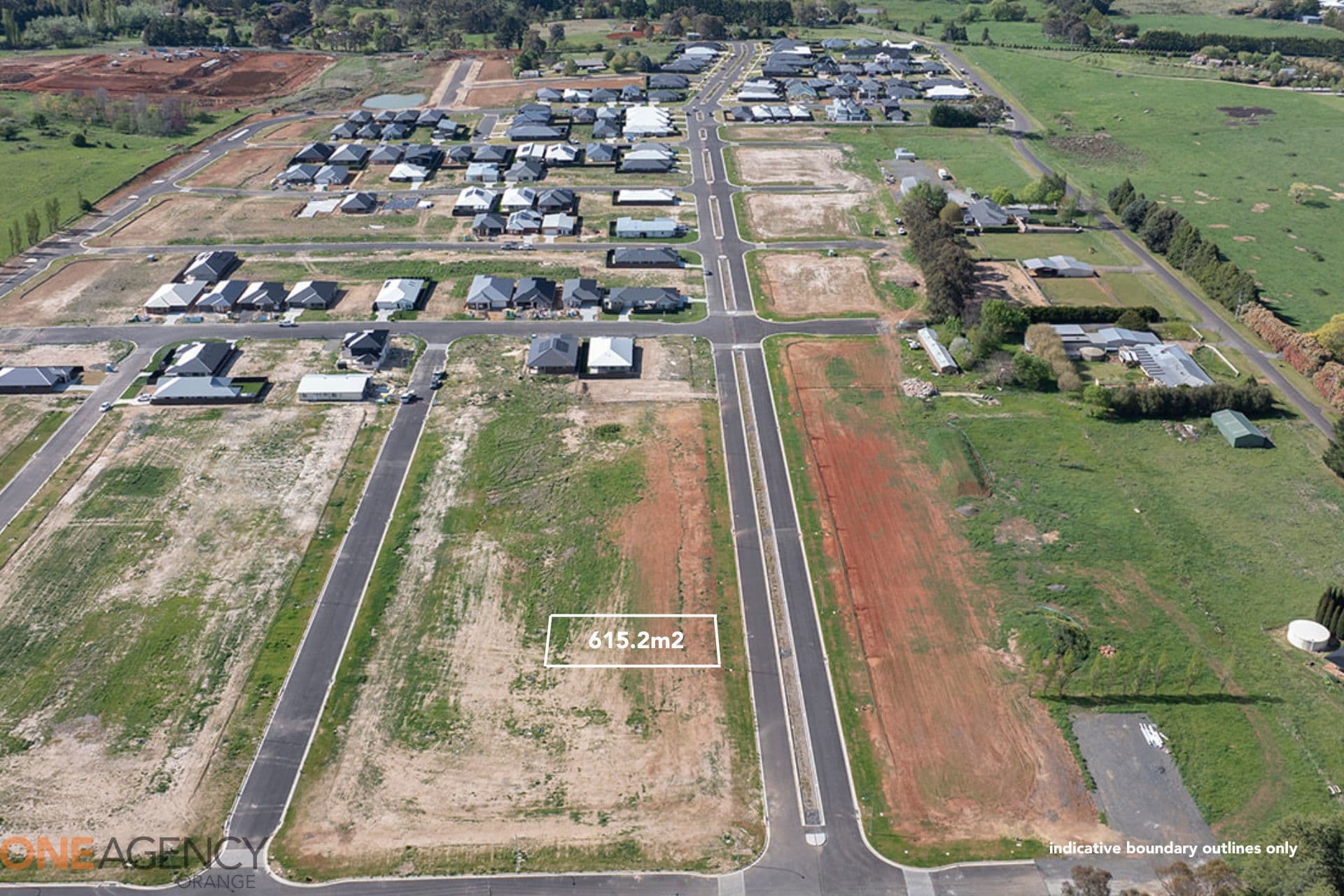 64 Sweetheart Drive, Orange, Orange - Thumbnail 3