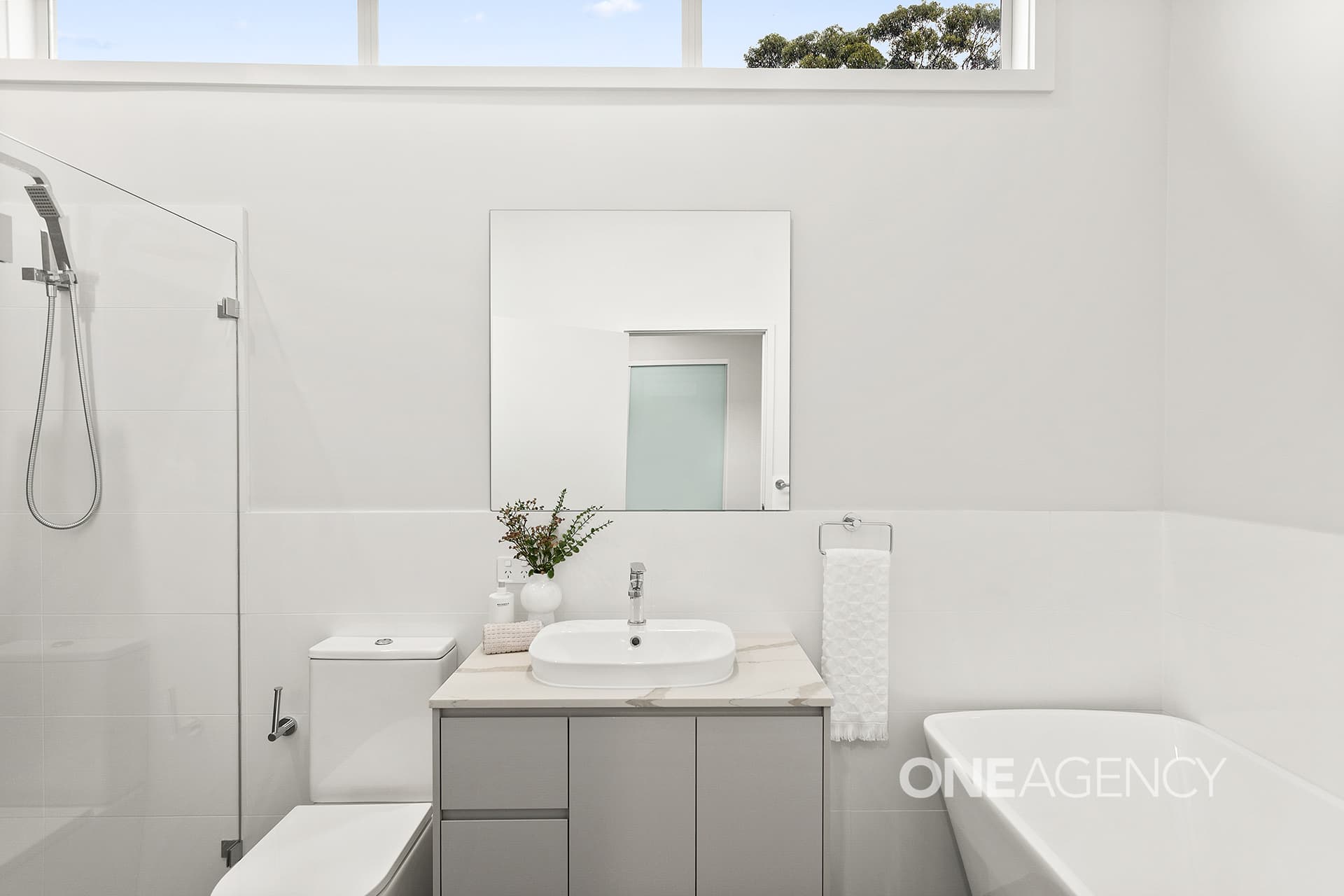 118 Broughton Avenue, Tullimbar, Tullimbar - Thumbnail 6