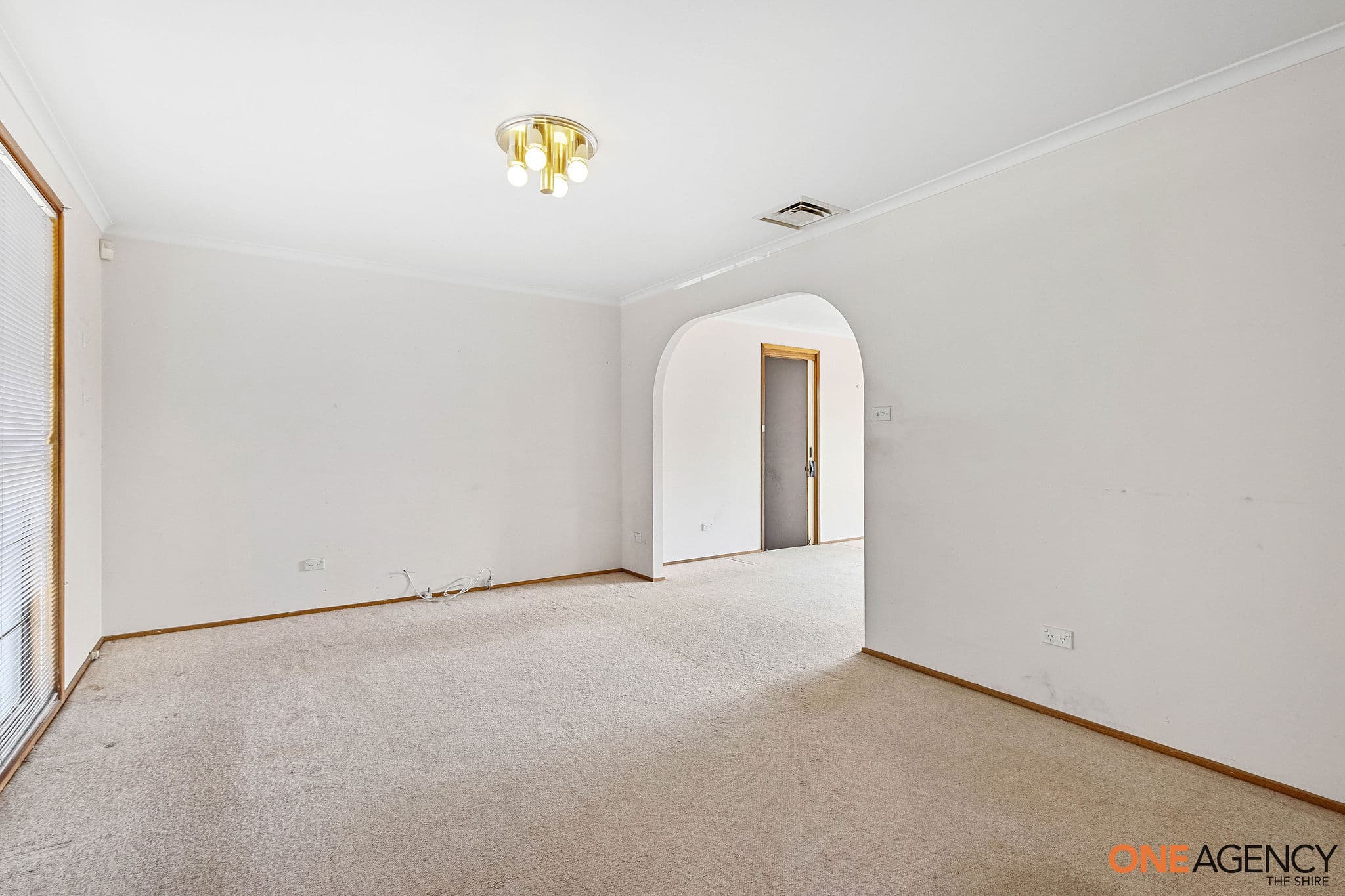 25 Heritage Drive, Illawong, Illawong - Thumbnail 3