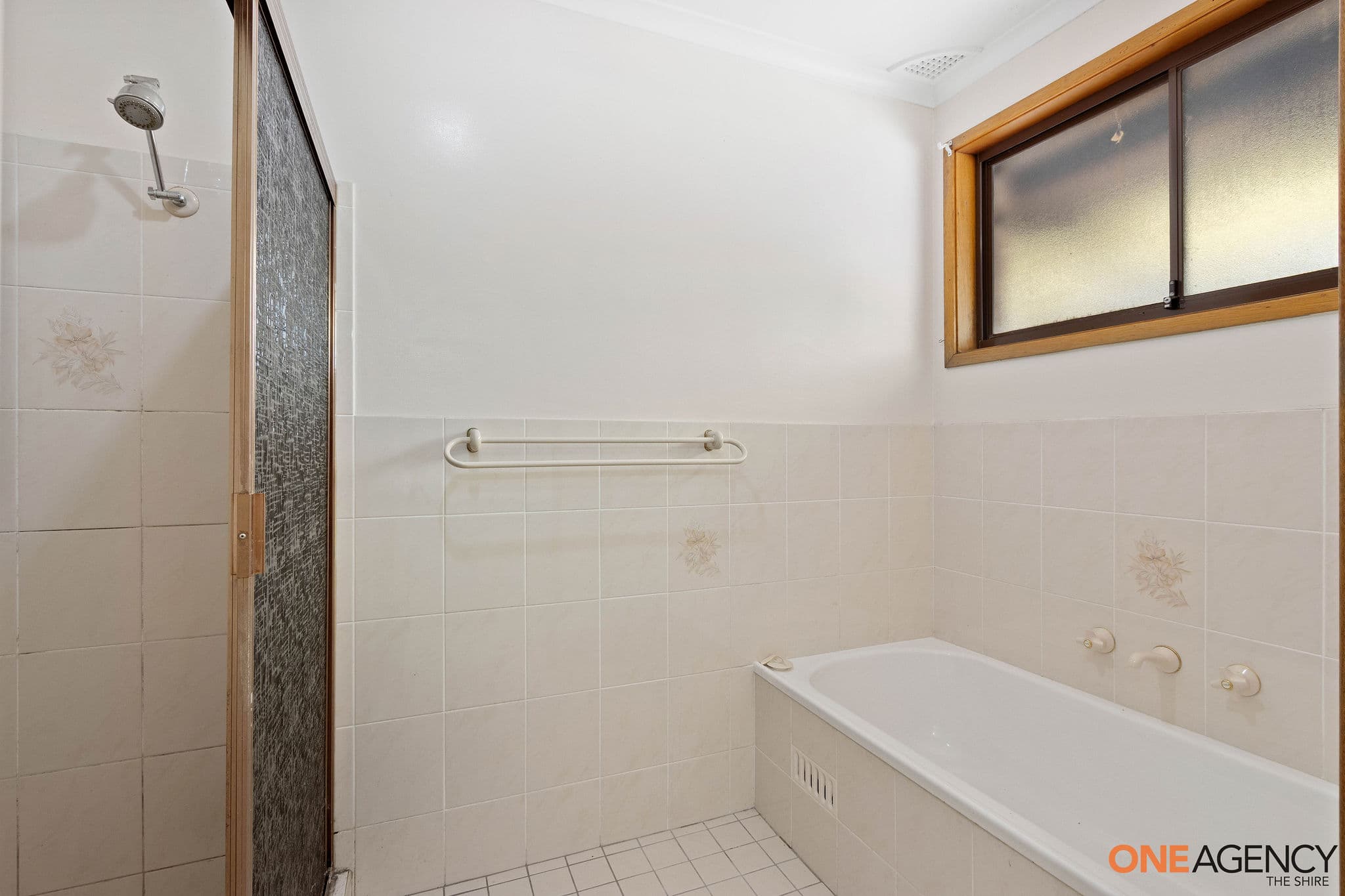 25 Heritage Drive, Illawong, Illawong - Thumbnail 7