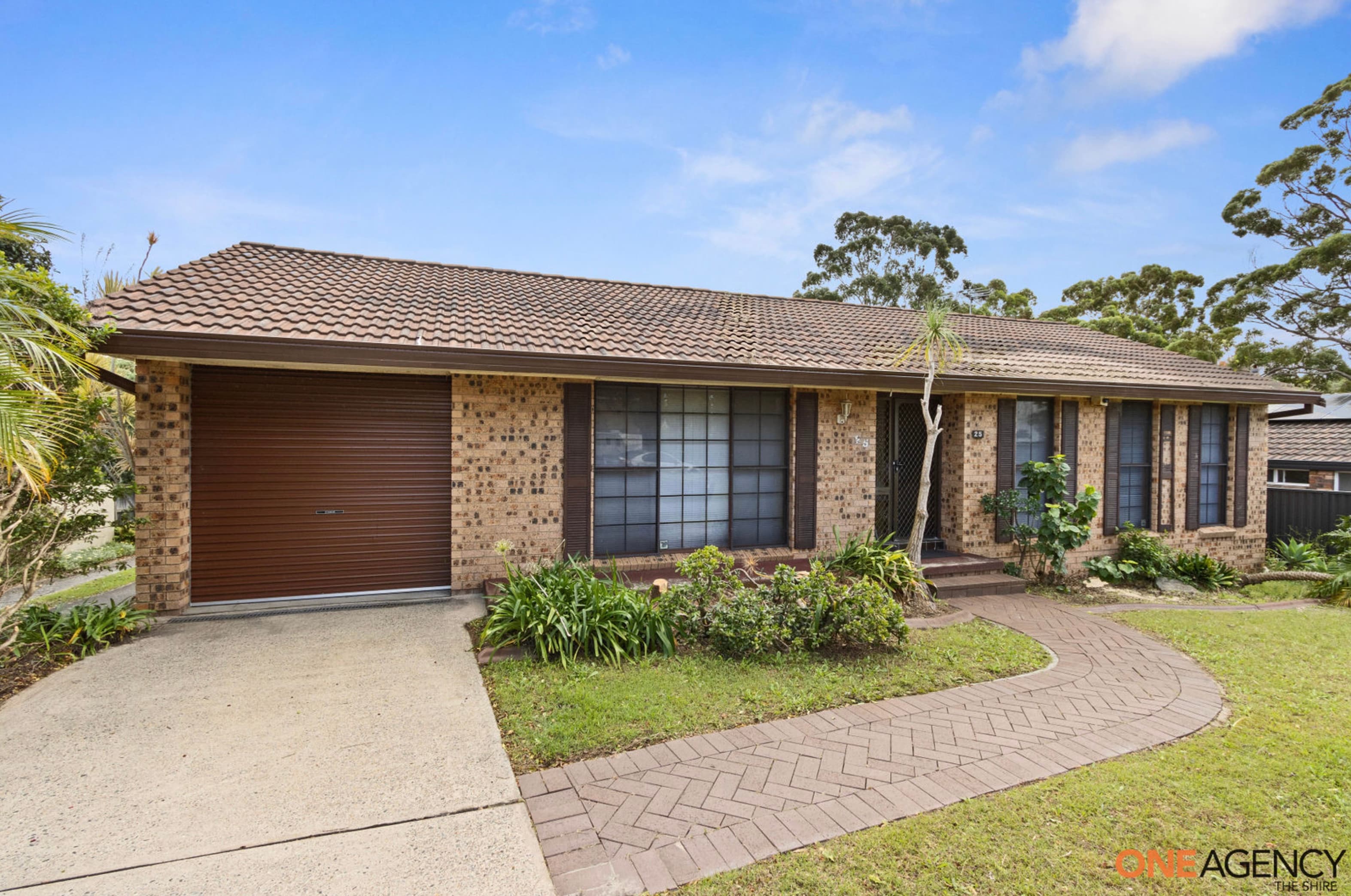 25 Heritage Drive, Illawong, Illawong - Image 1