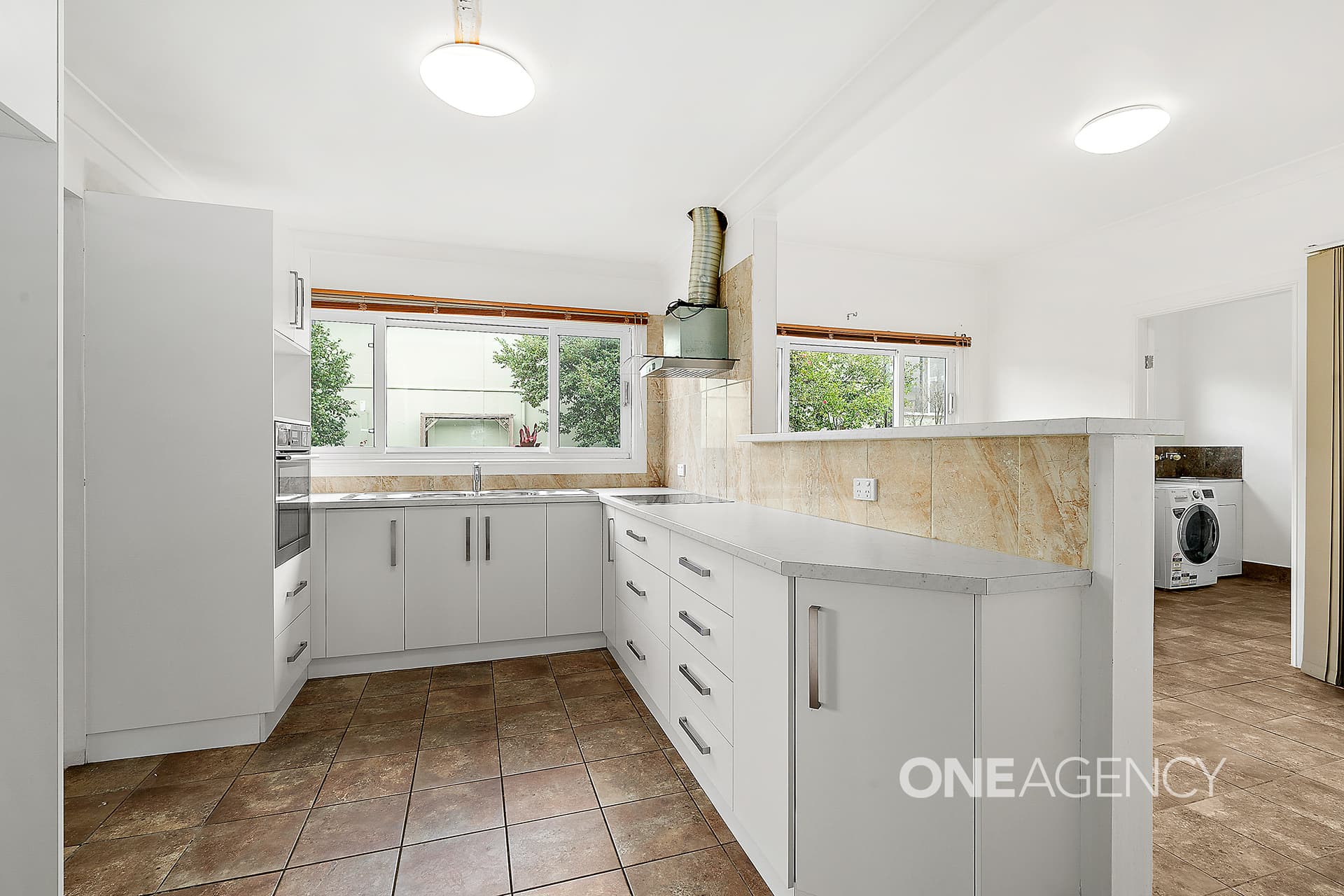 5 Mulgen Crescent, Bomaderry, Bomaderry - Thumbnail 2