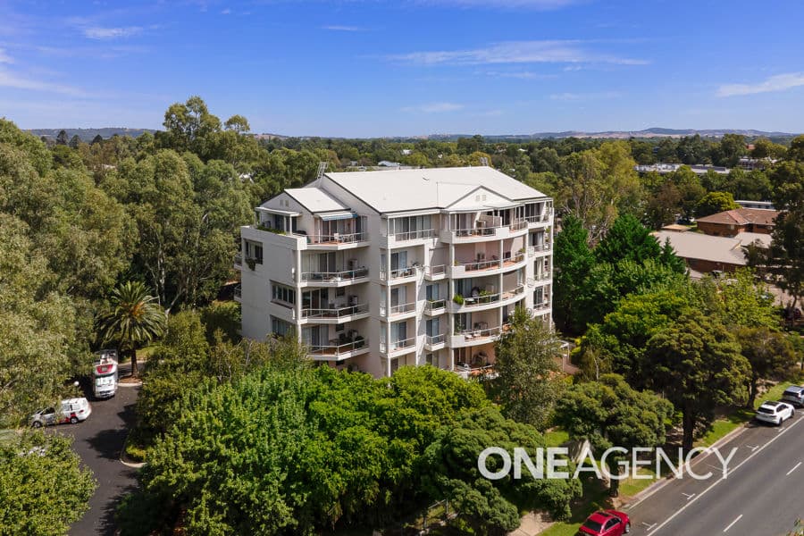 302/138 TARCUTTA Street, Wagga Wagga, Wagga Wagga - Image 1