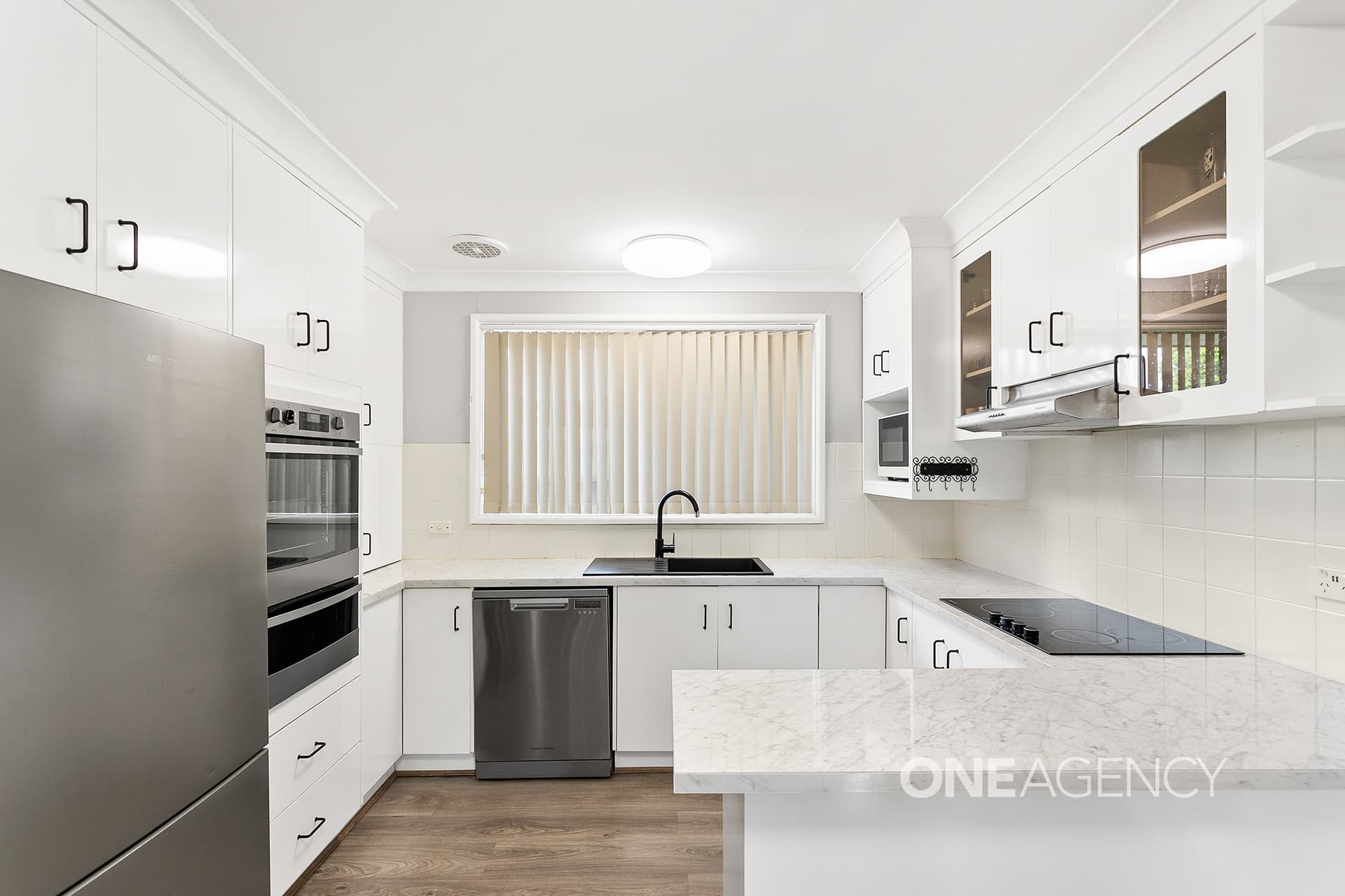 134 Blackman Parade, Unanderra, Unanderra - Thumbnail 3