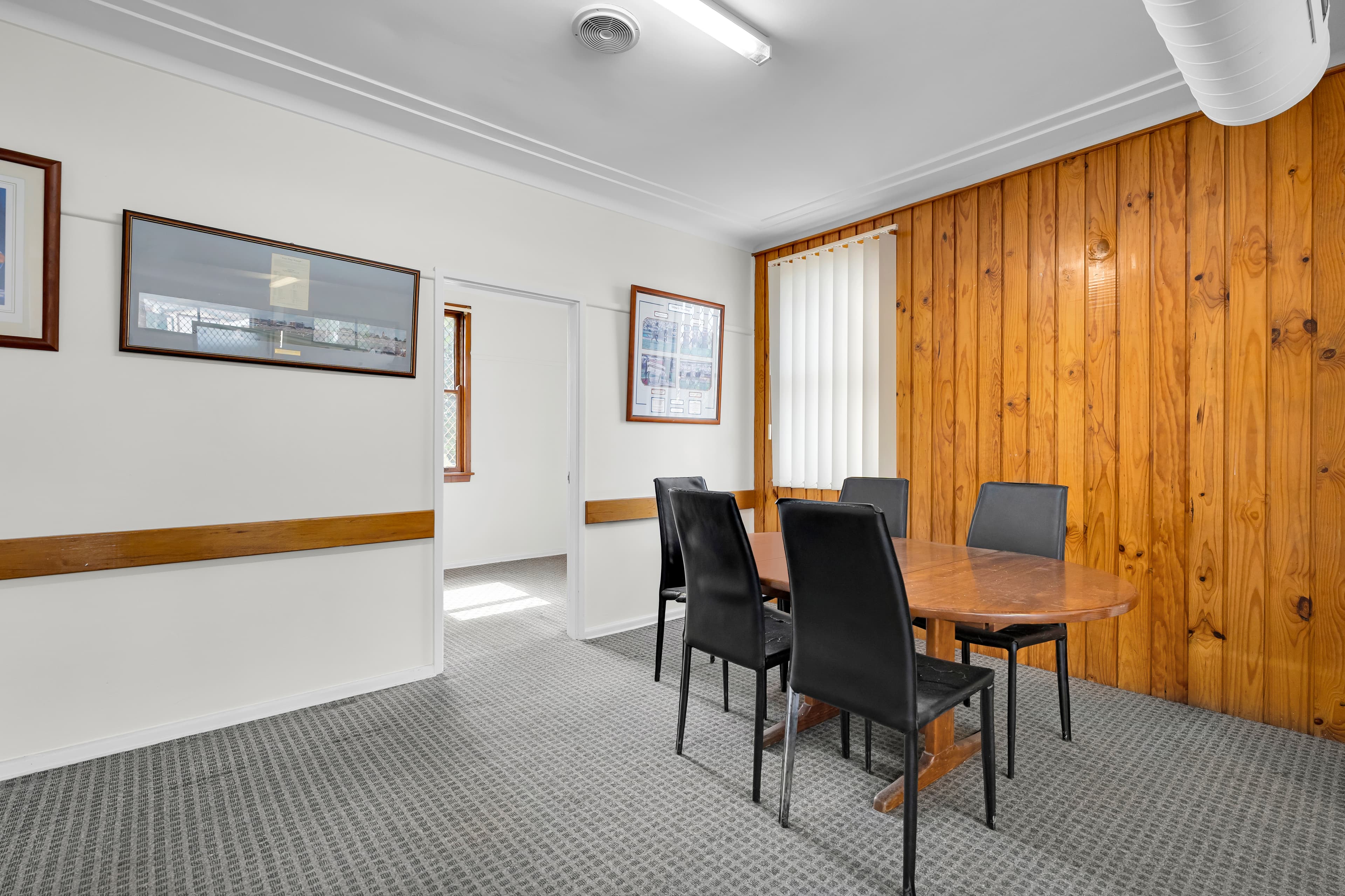 103 Lindesay Street, Campbelltown, Campbelltown - Thumbnail 6