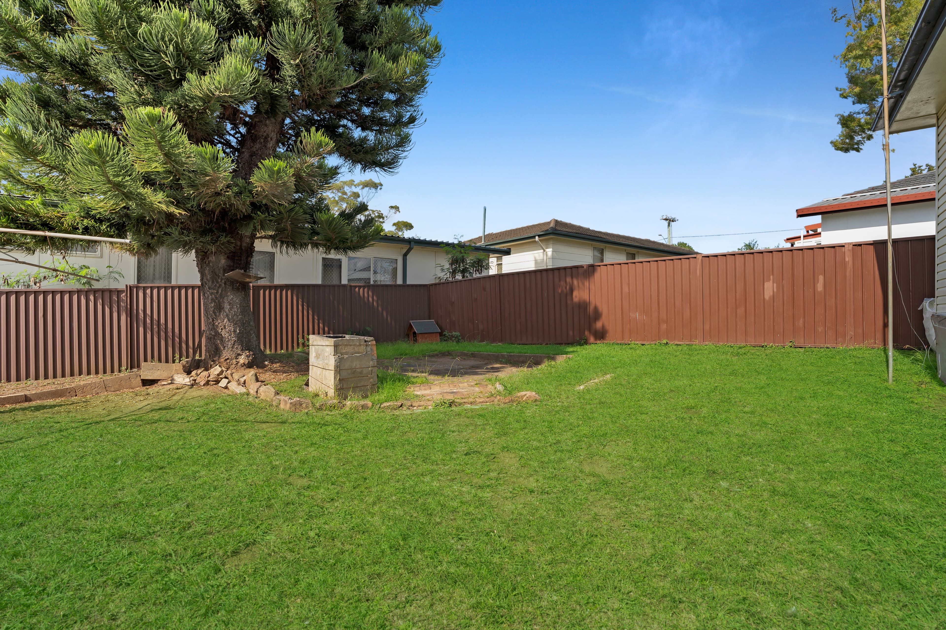 1 Dan Street, Campbelltown, Campbelltown - Thumbnail 6