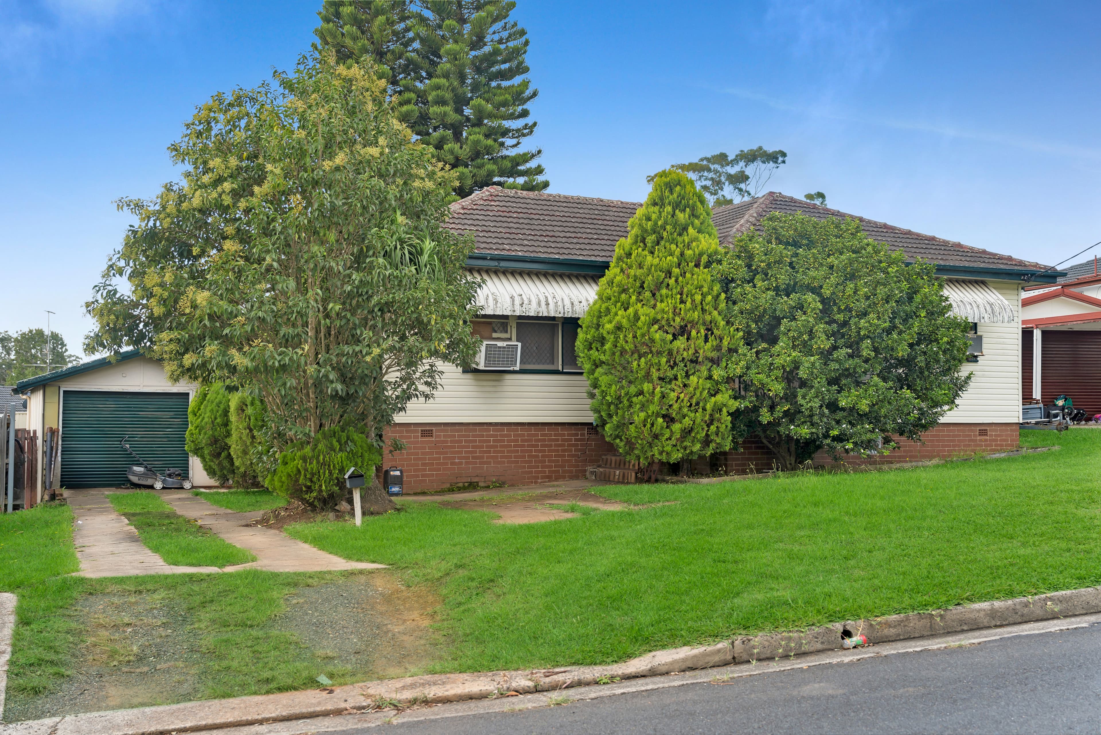 1 Dan Street, Campbelltown, Campbelltown - Image 1