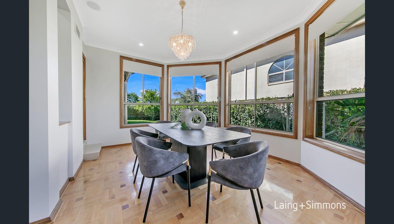 5 Bellemarie Drive, Castle Hill, Castle Hill - Thumbnail 3