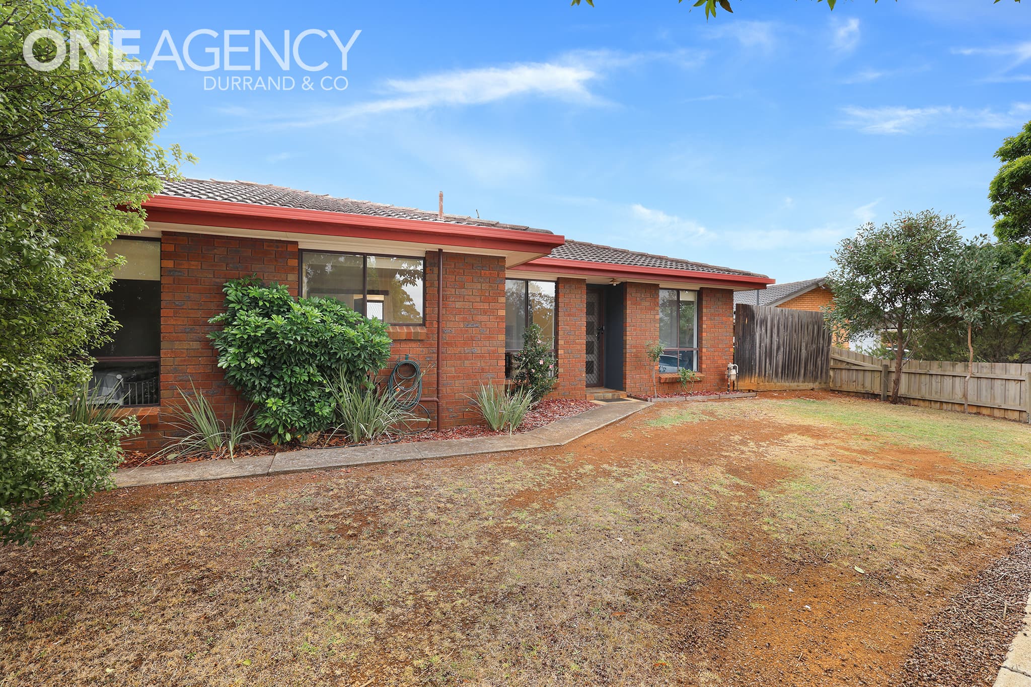 2/9 Archibald Crescent, Warragul, Warragul - Image 1