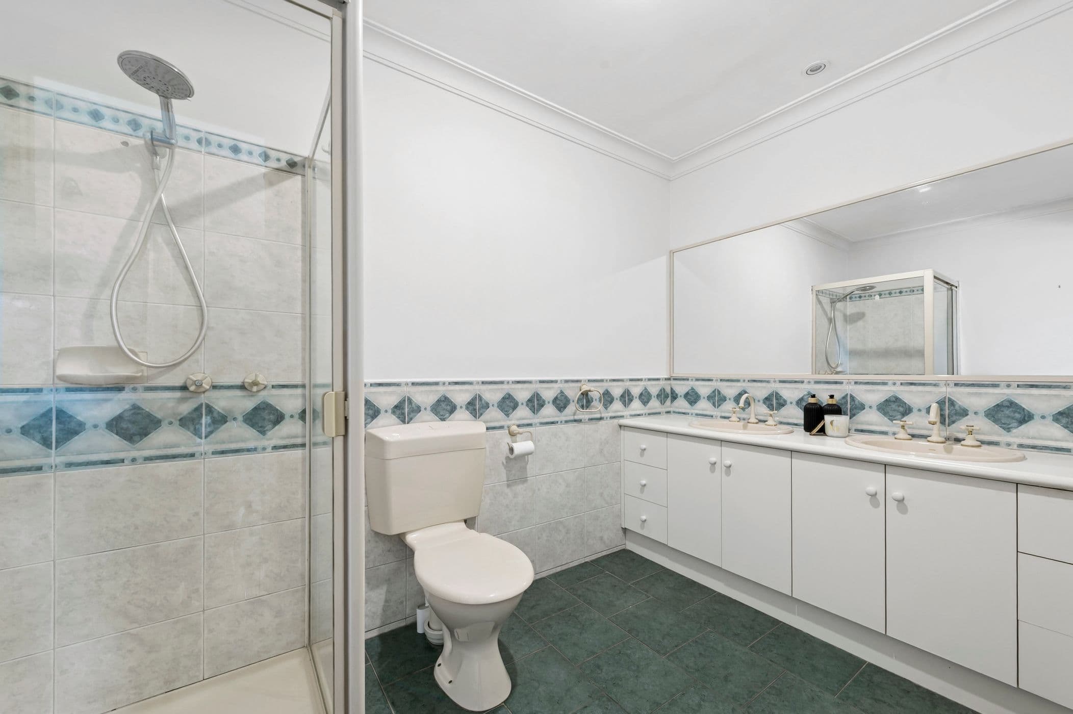 26 Golfwood Close, Dingley Village, Dingley Village - Thumbnail 8