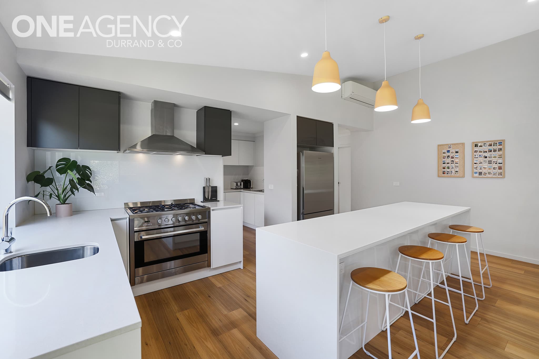 15 Streeton Drive, Warragul, Warragul - Thumbnail 2