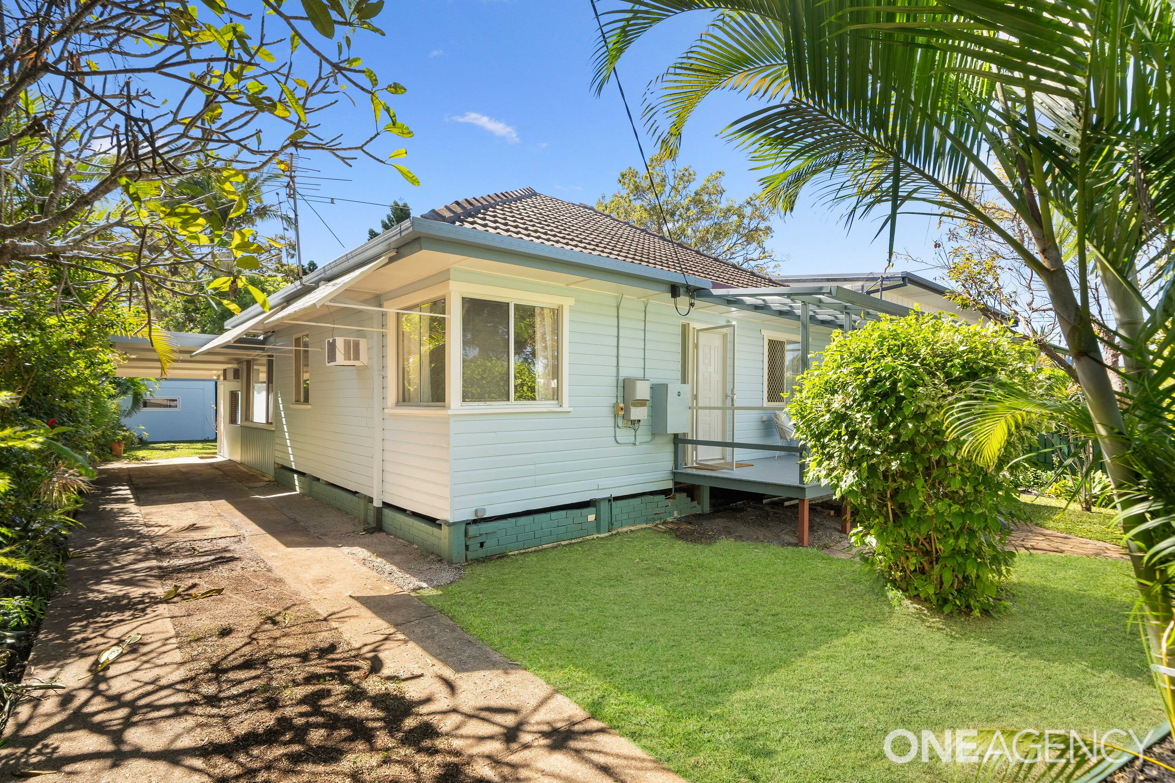 24 Rogers Road, Clontarf, Clontarf - Thumbnail 4