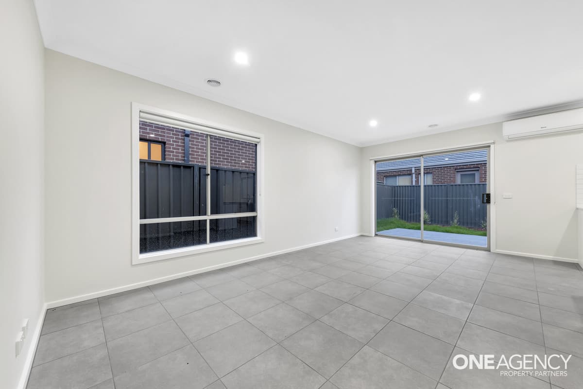 13 Oakham Drive, Harkness, Harkness - Thumbnail 8