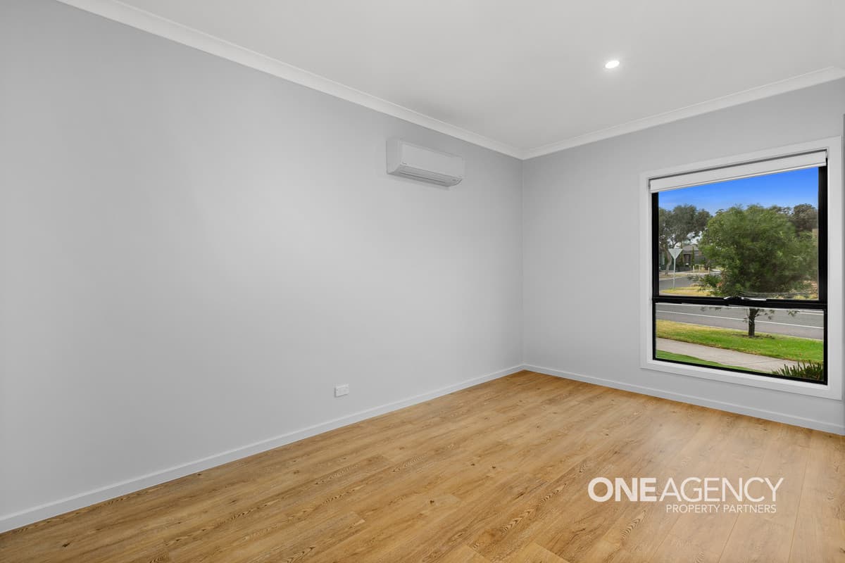 9A Obsidian Avenue, Tarneit, Tarneit - Thumbnail 3