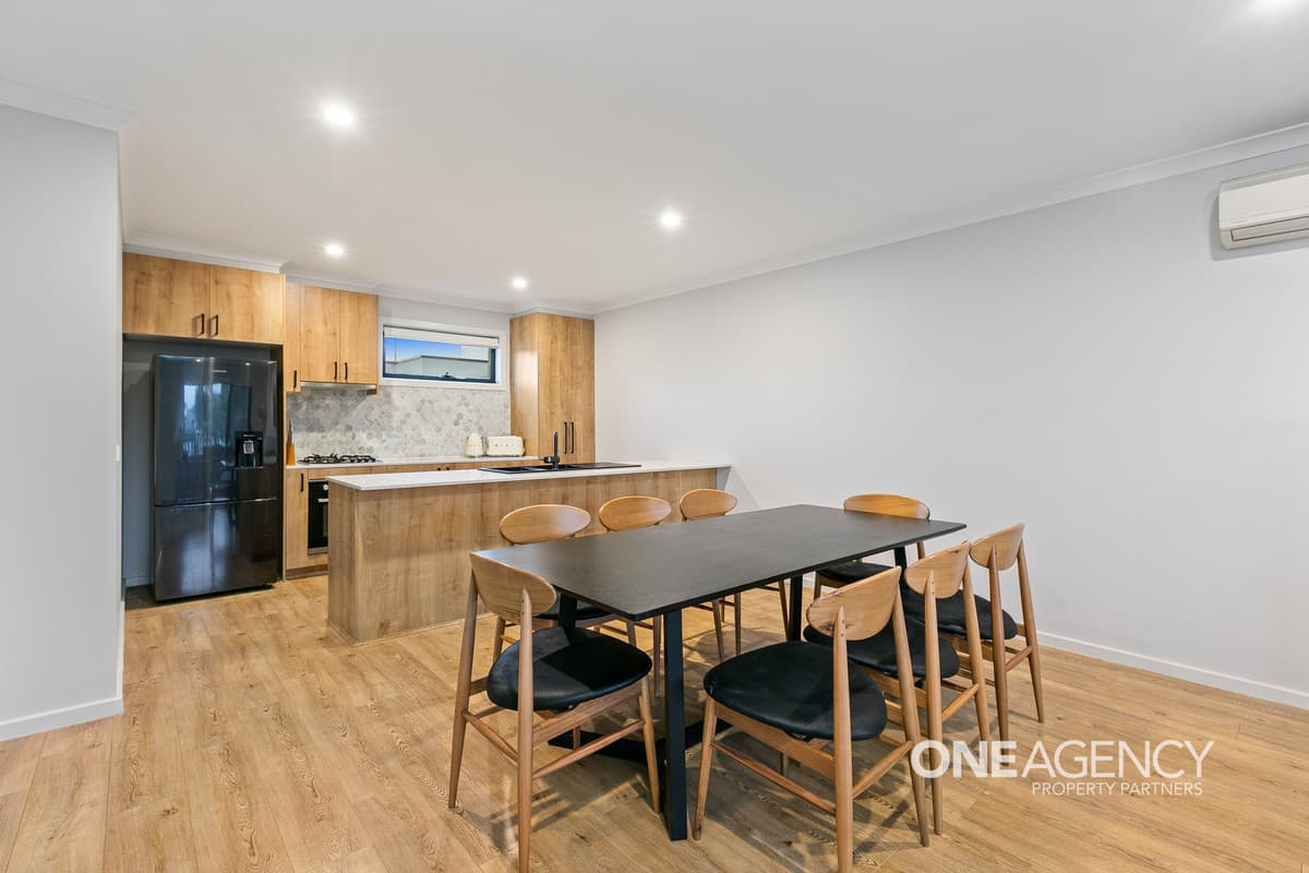 9A Obsidian Avenue, Tarneit, Tarneit - Thumbnail 8