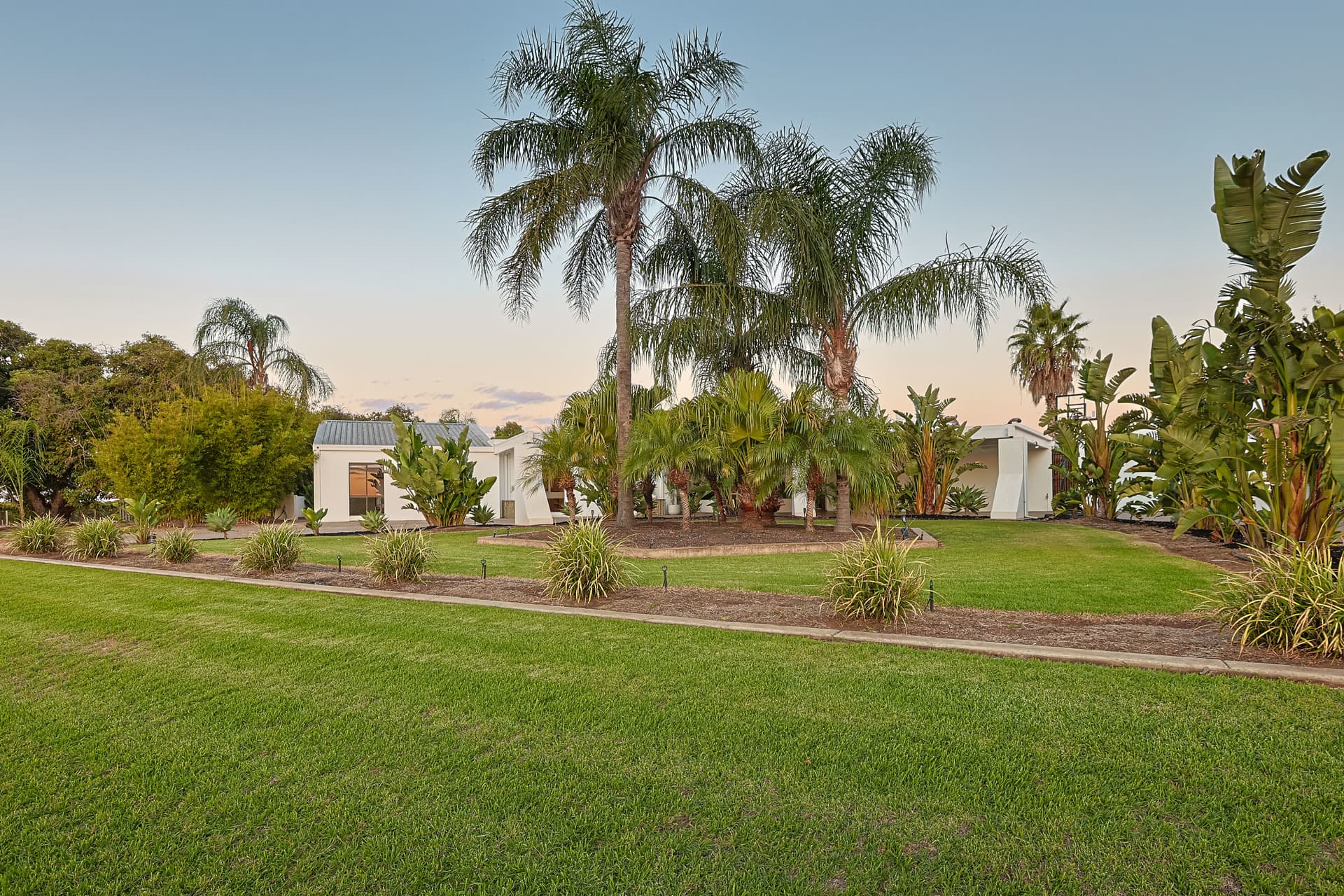 128 Cowra Avenue, Irymple, Irymple - Thumbnail 2