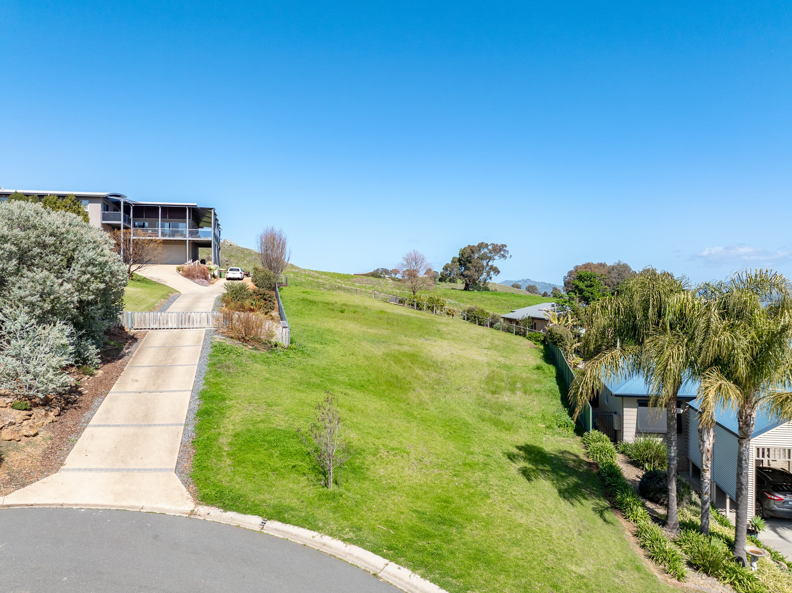 4 SPY Court, Bellbridge, Bellbridge - Thumbnail 3