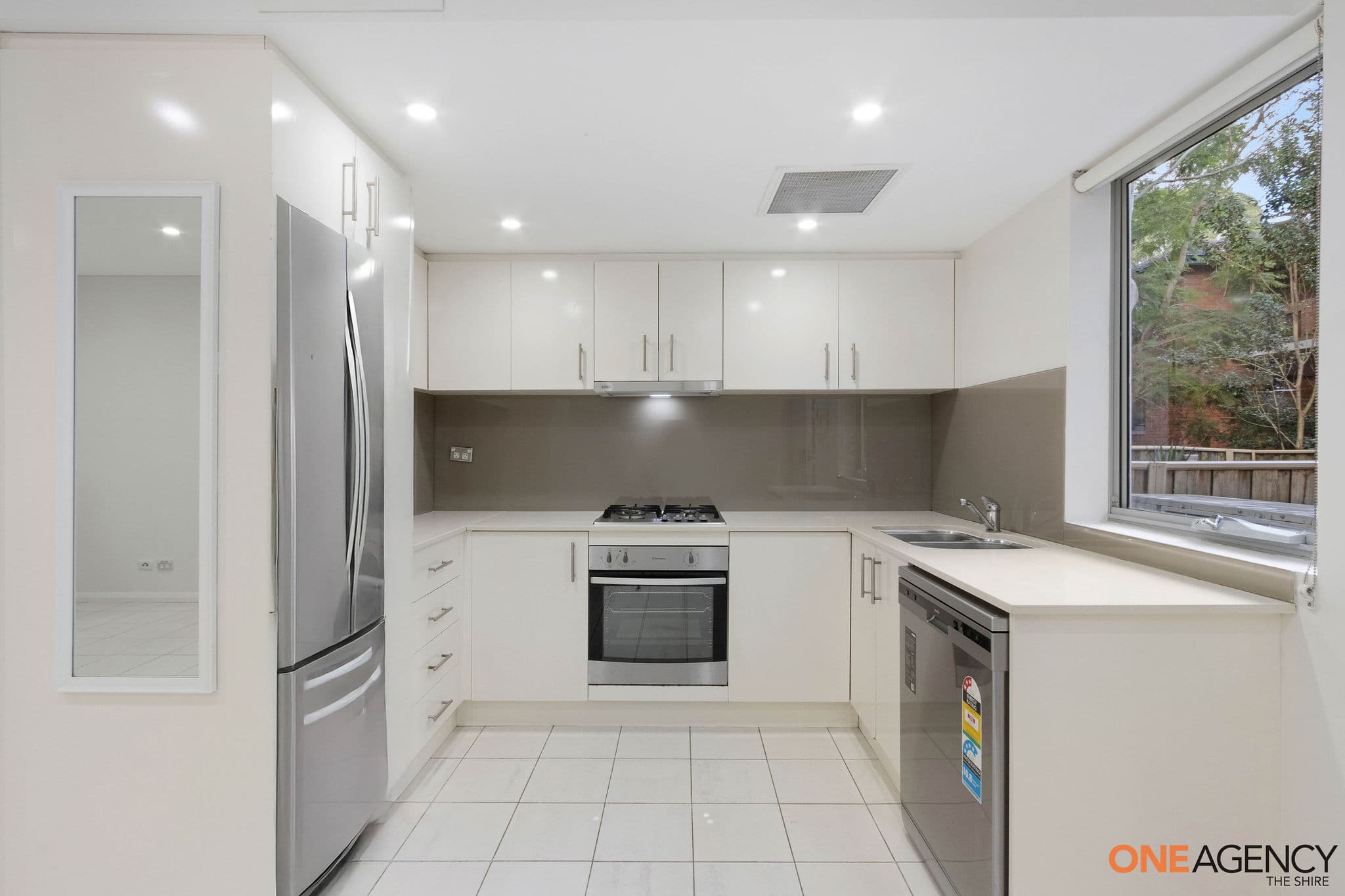 12/16-18 Merton Street, Sutherland, Sutherland - Thumbnail 5