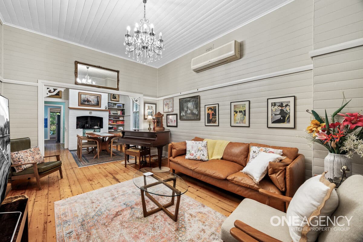 34 Mort Street, Katoomba, Katoomba - Image 1