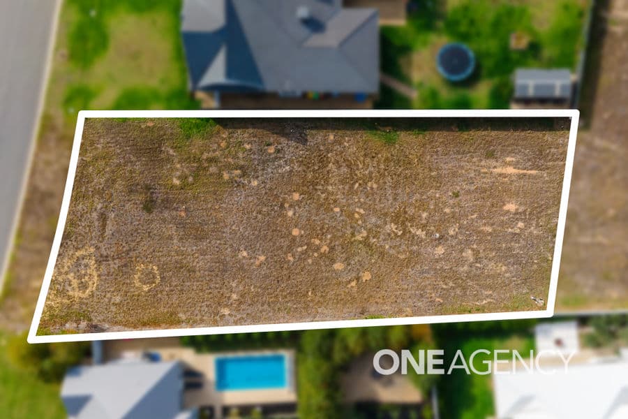 11 BELMORE Place, Springvale, Springvale - Thumbnail 2