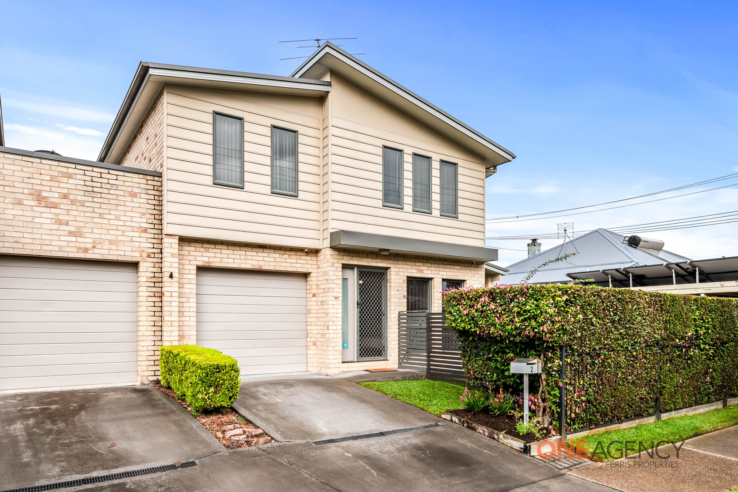2/4 Addison Street, Beresfield, Beresfield - Image 1