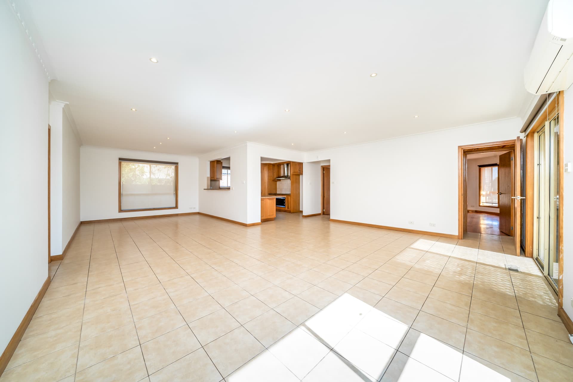 1/15 Ambrie Crescent, Noble Park, Noble Park - Thumbnail 4