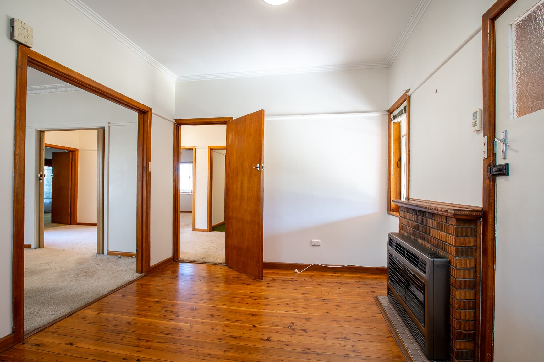 6 NILMAR Avenue, Wodonga, Wodonga - Thumbnail 6