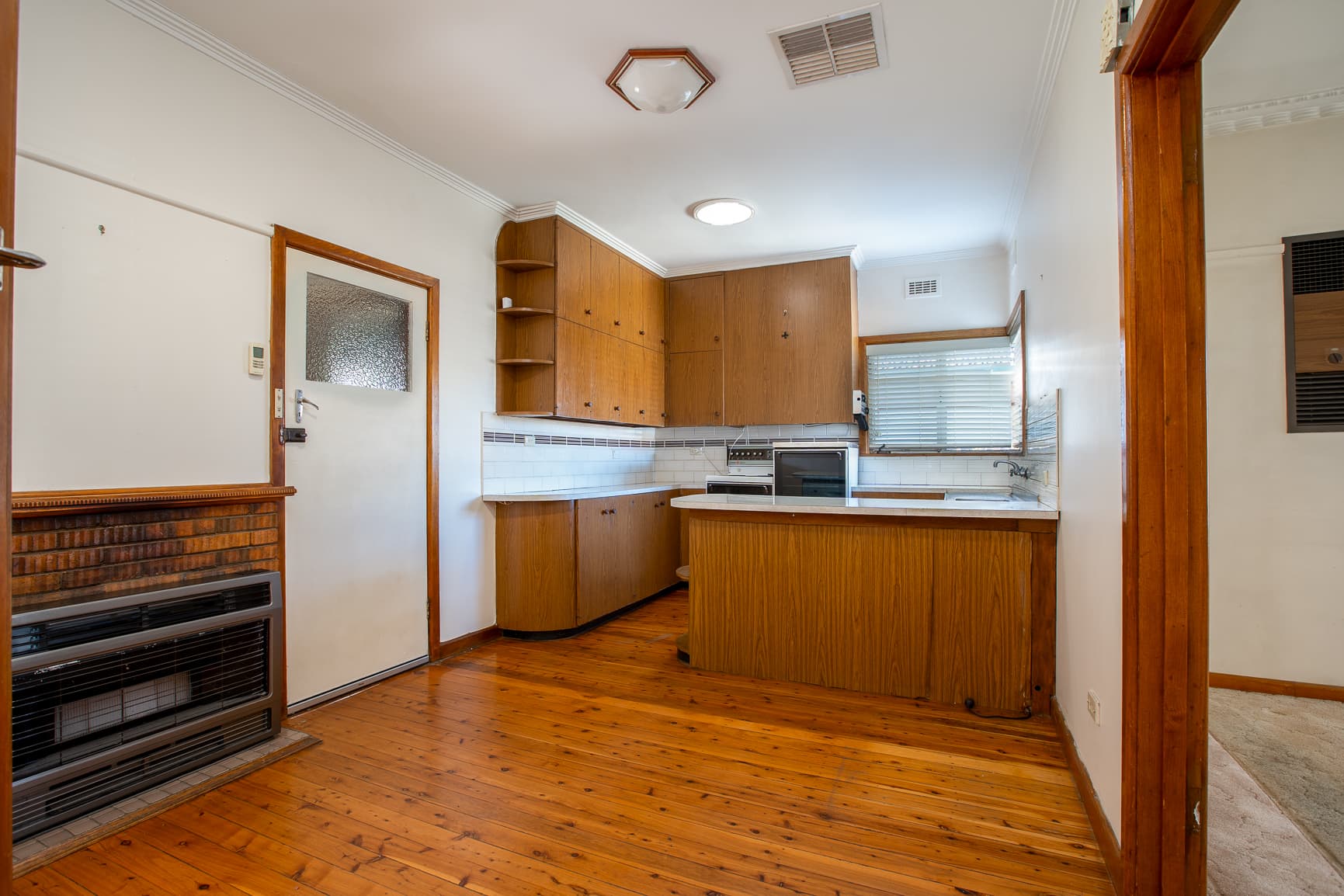 6 NILMAR Avenue, Wodonga, Wodonga - Thumbnail 7