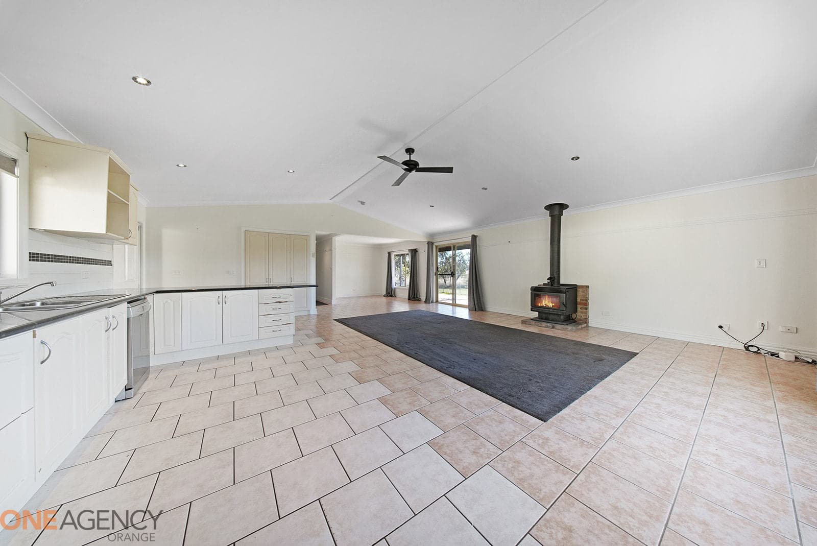 72 Long Point Road, Mullion Creek, Mullion Creek - Thumbnail 6
