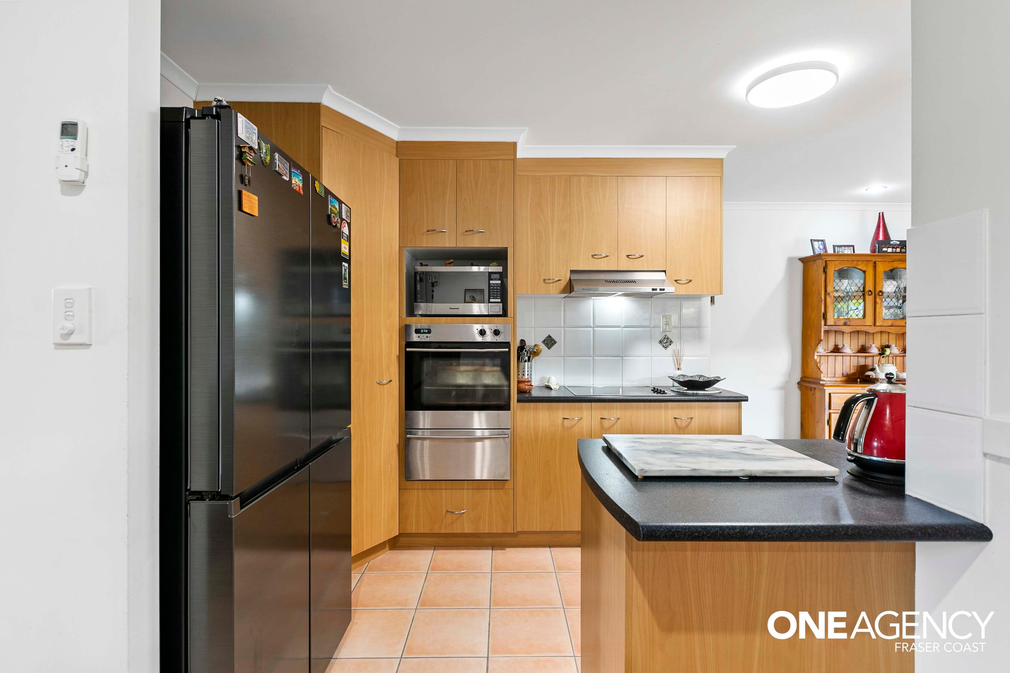 11 Aqualine Drive, Point Vernon, Point Vernon - Thumbnail 4