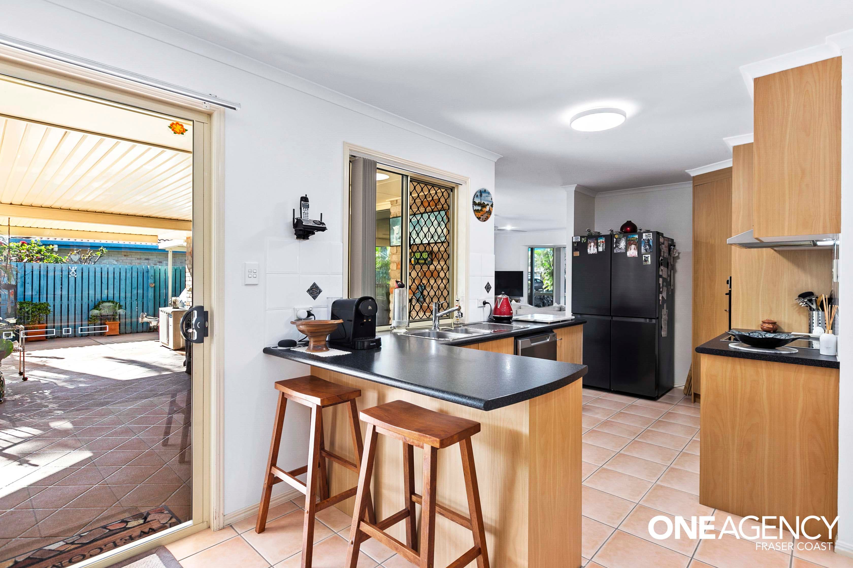 11 Aqualine Drive, Point Vernon, Point Vernon - Thumbnail 5