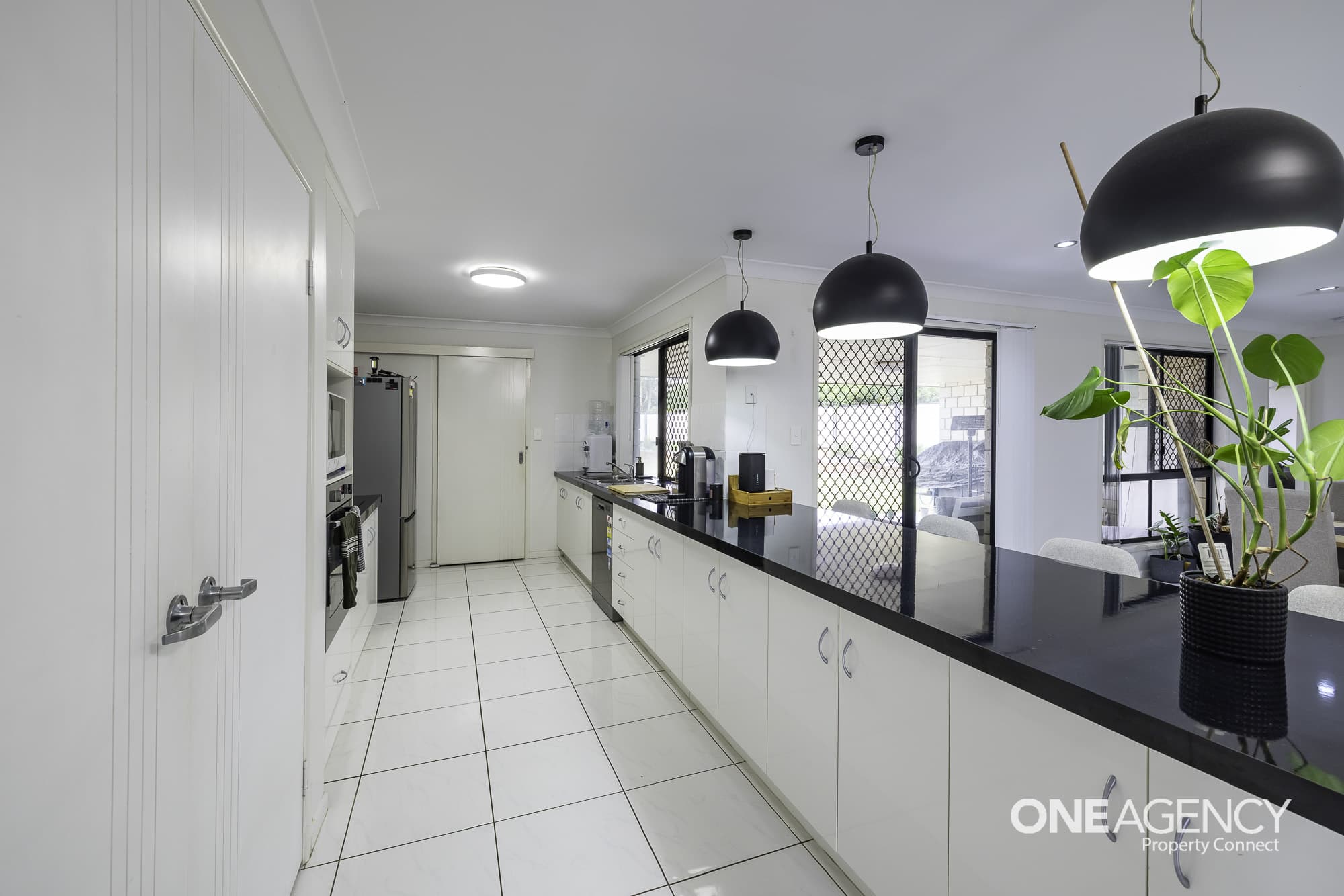 11 Pamela Court, Gracemere, Gracemere - Thumbnail 3