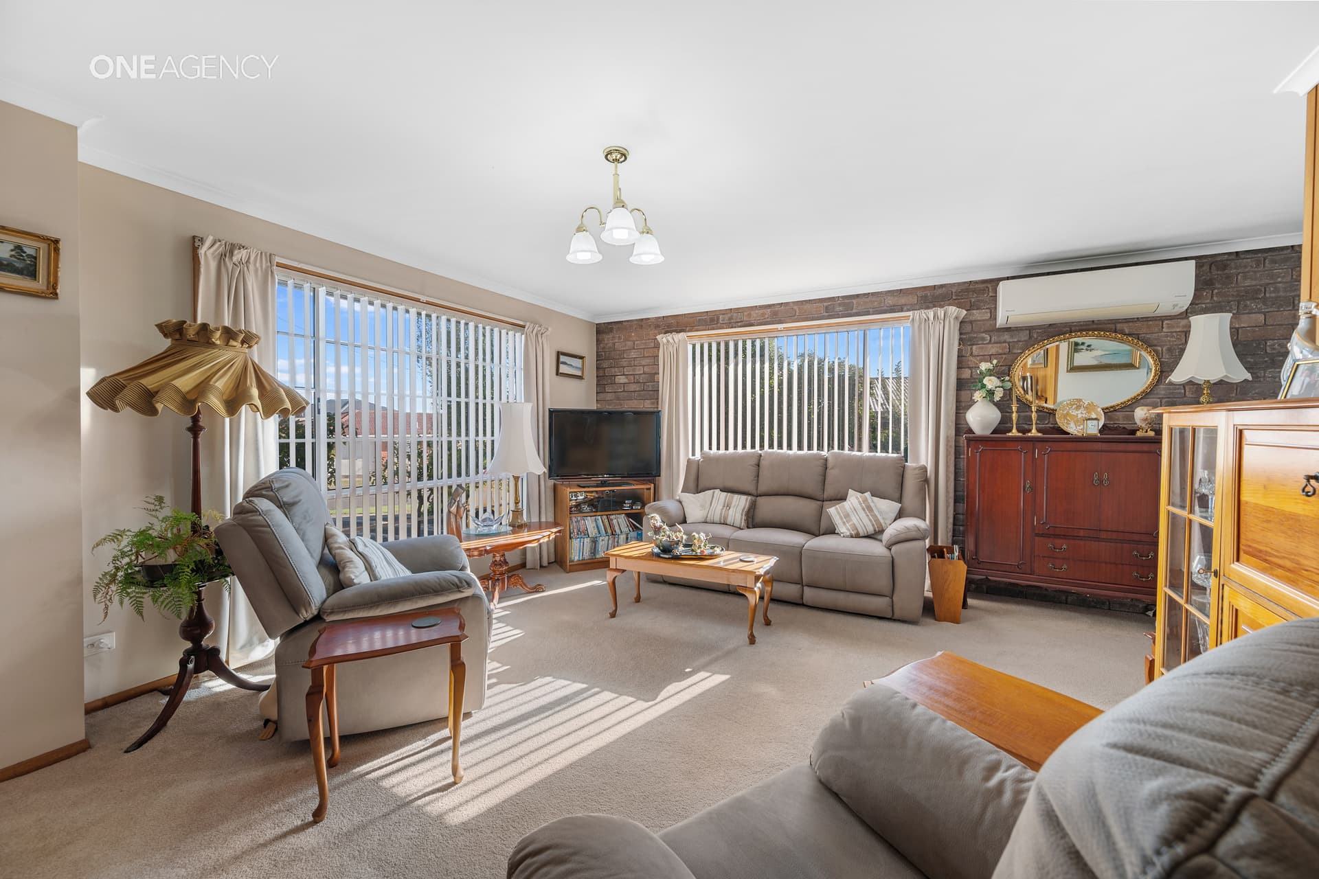 19 Cameray Street, East Devonport, East Devonport - Thumbnail 2