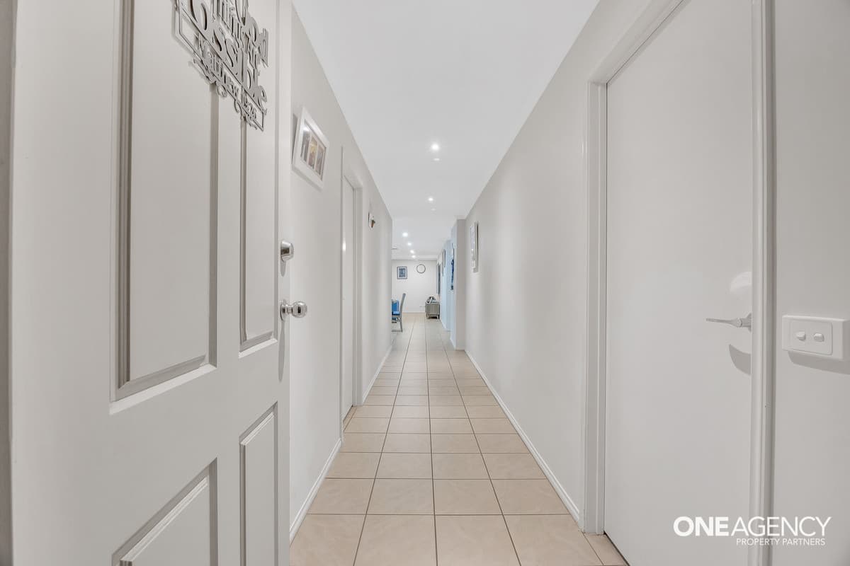 48 Rowland Drive, Point Cook, Point Cook - Thumbnail 2