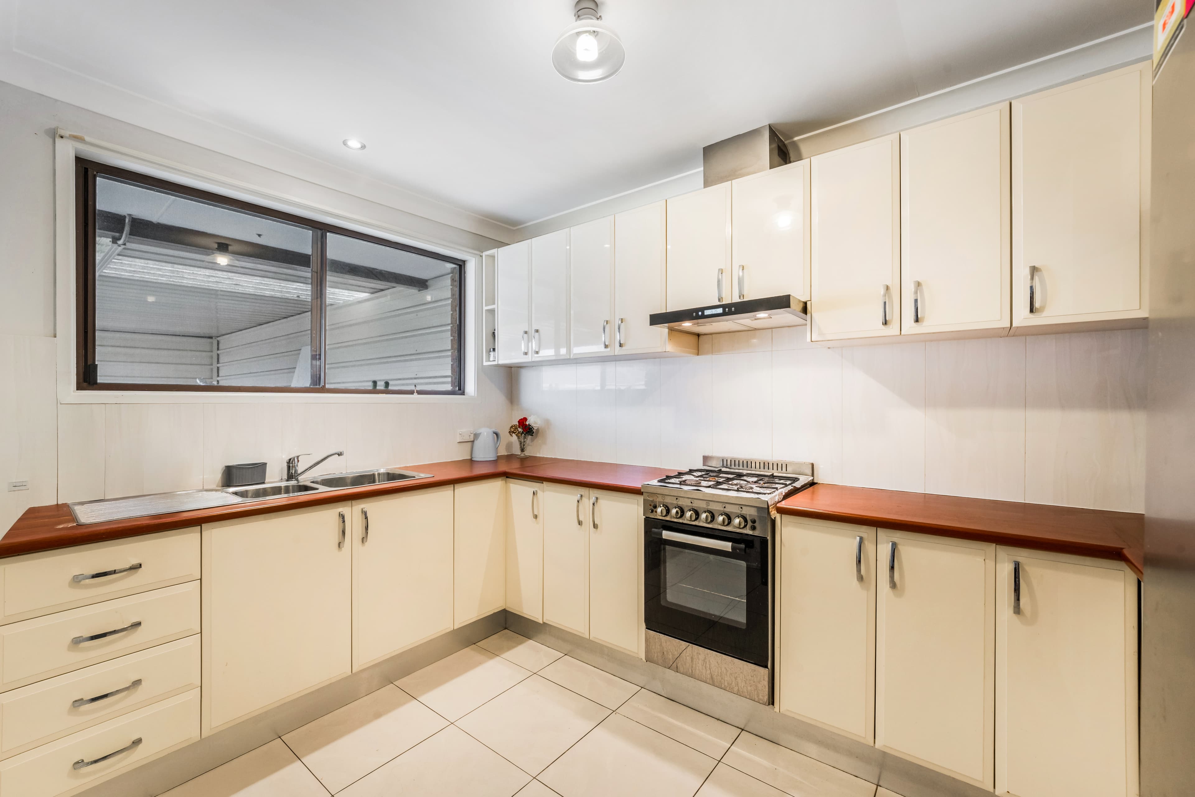 22/45 Pine Road, Casula, Casula - Thumbnail 6