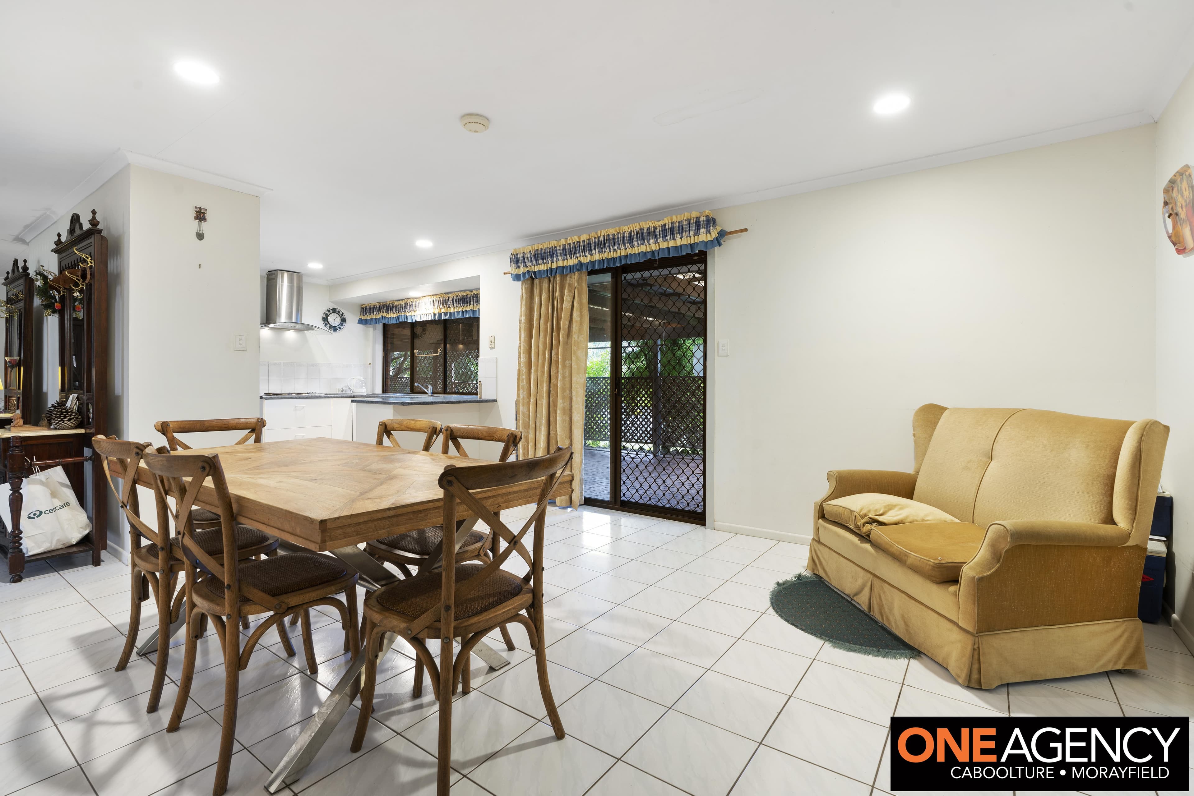 15 Crestleigh Court, Morayfield, Morayfield - Thumbnail 8