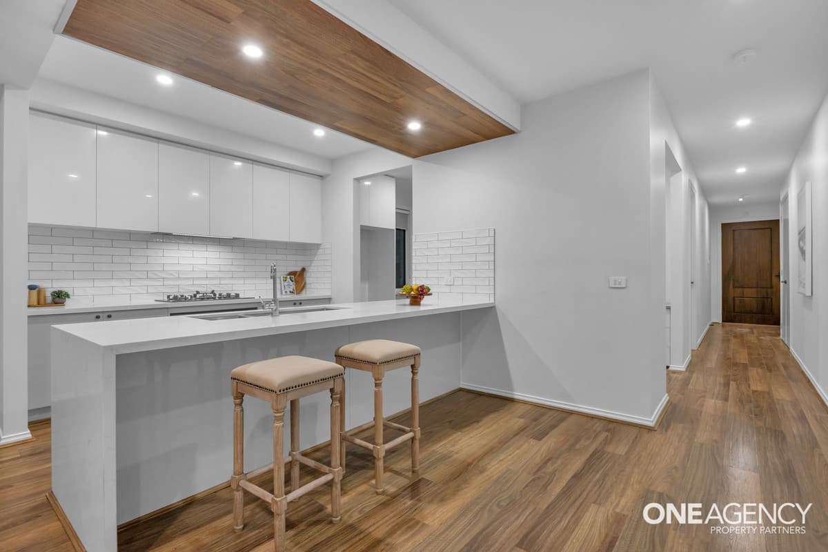 4/11 Pierce Street, Manor Lakes - Thumbnail 5