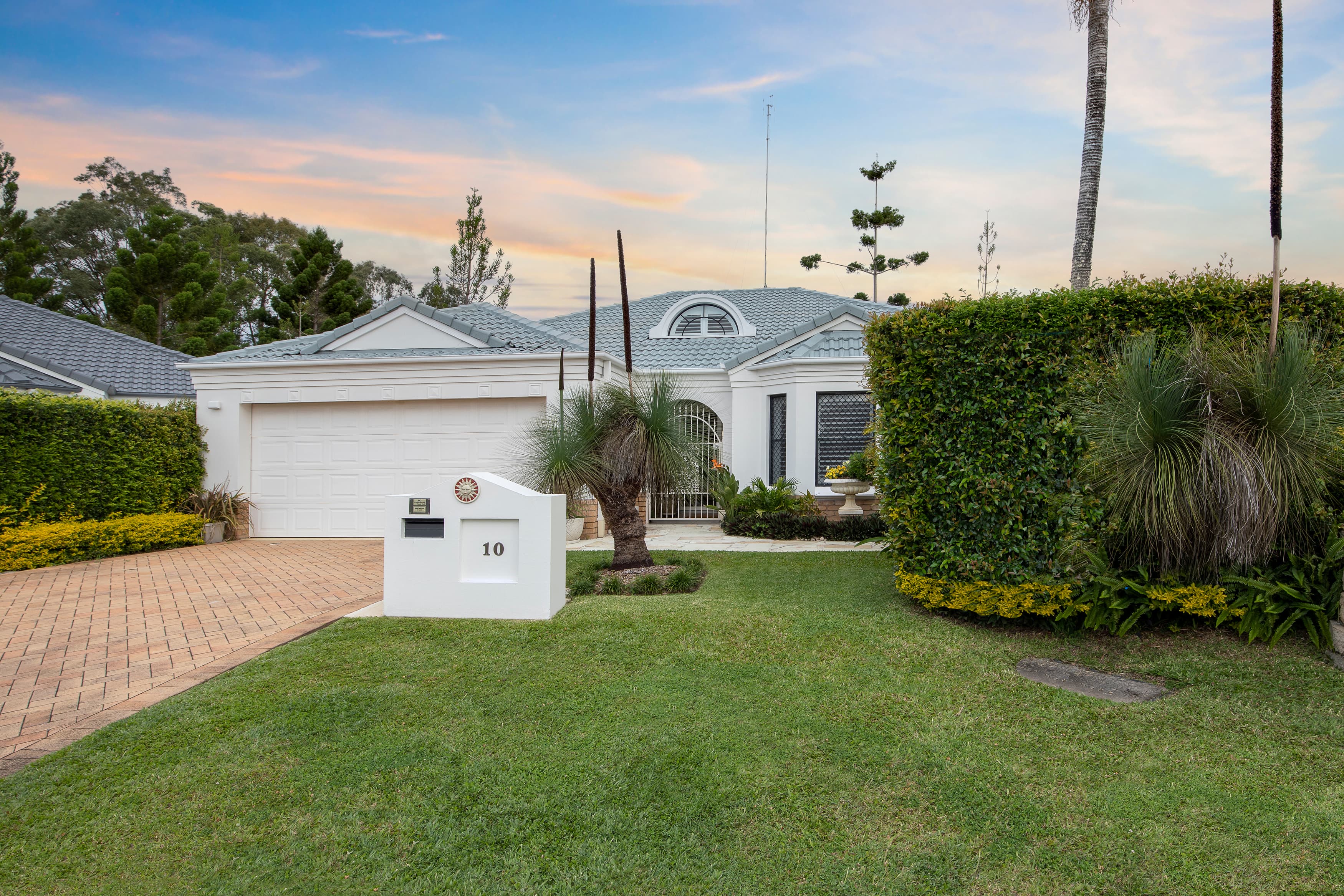 10 Torres Court, Burleigh Waters, Burleigh Waters - Image 1