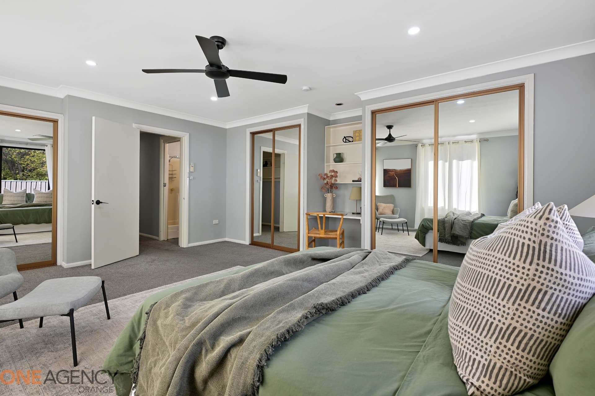22 Lawson Crescent, Orange, Orange - Thumbnail 8