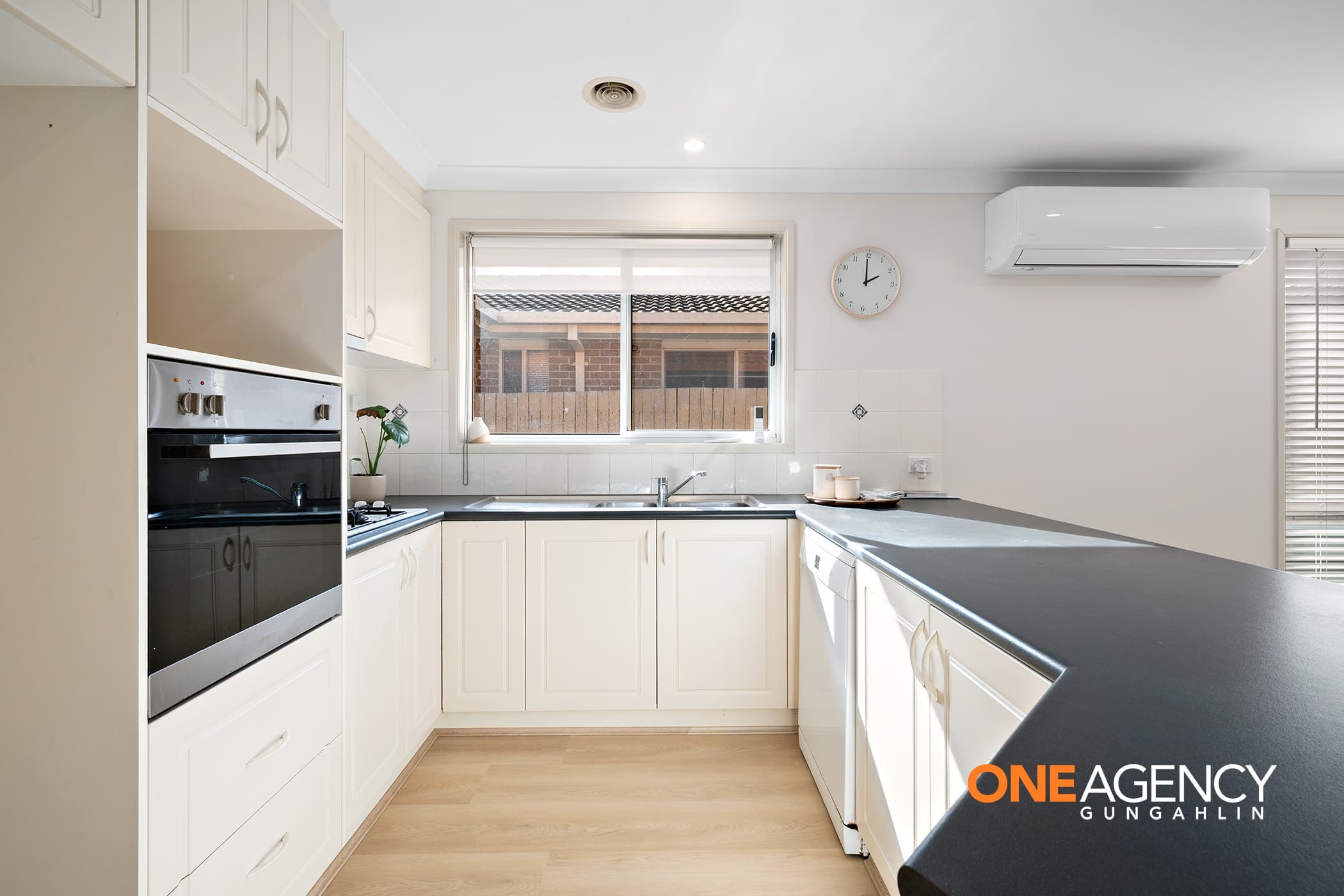 23 Diamond Street, Amaroo, Amaroo - Thumbnail 4