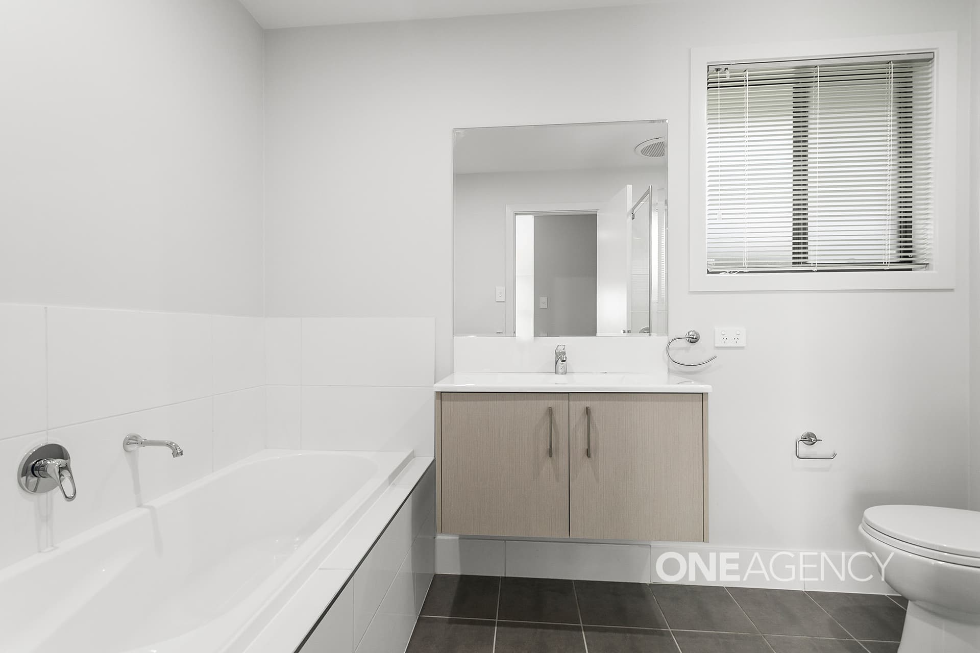 21 Moresby Street, Nowra, Nowra - Thumbnail 5
