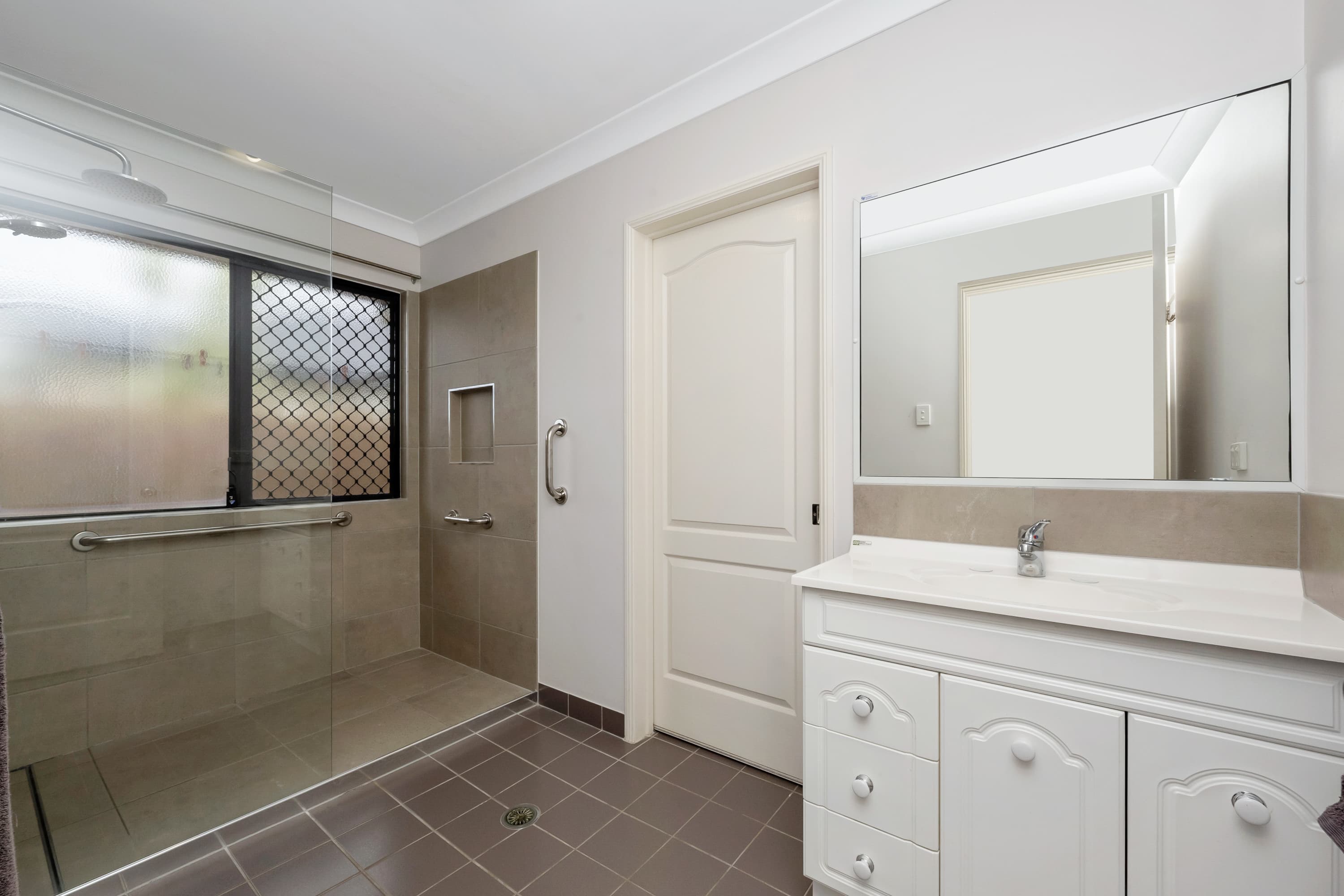 4 Nightingale Court, Condon, Condon - Thumbnail 5