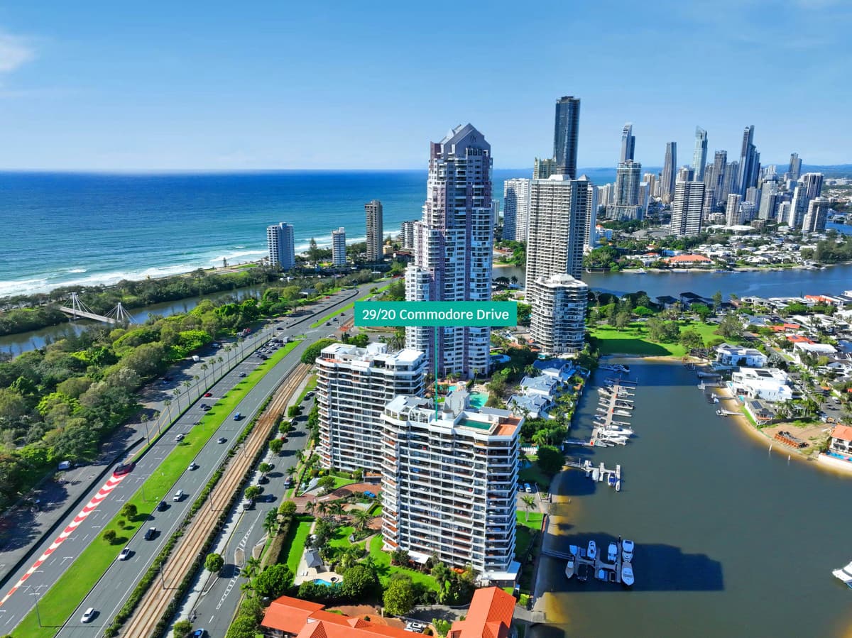 29/20 Commodore Drive, Paradise Waters, Paradise Waters - Thumbnail 2