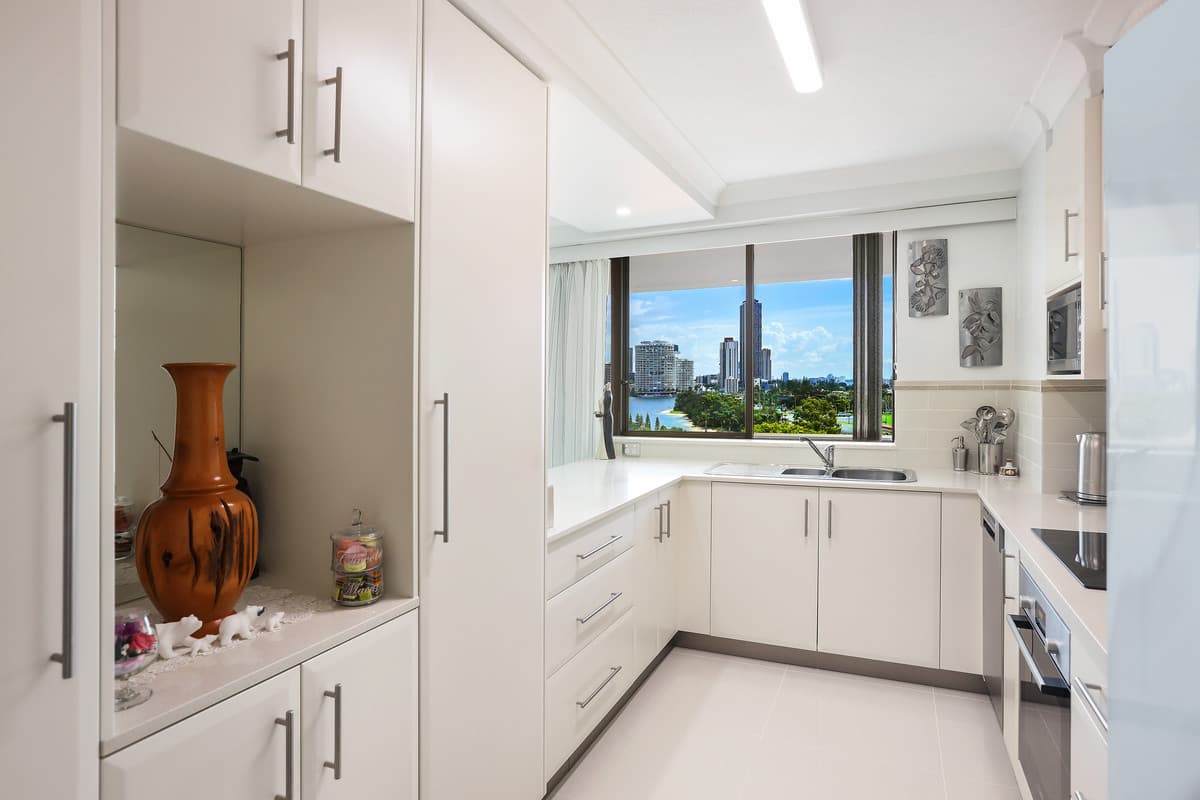 29/20 Commodore Drive, Paradise Waters, Paradise Waters - Thumbnail 7